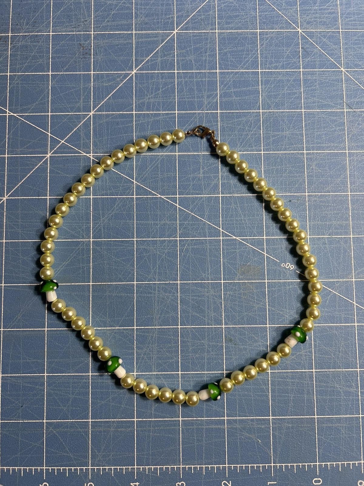 Urban Outfitters Pearls and Mushroom Necklace Size ONE SIZE - 1 Thumbnail