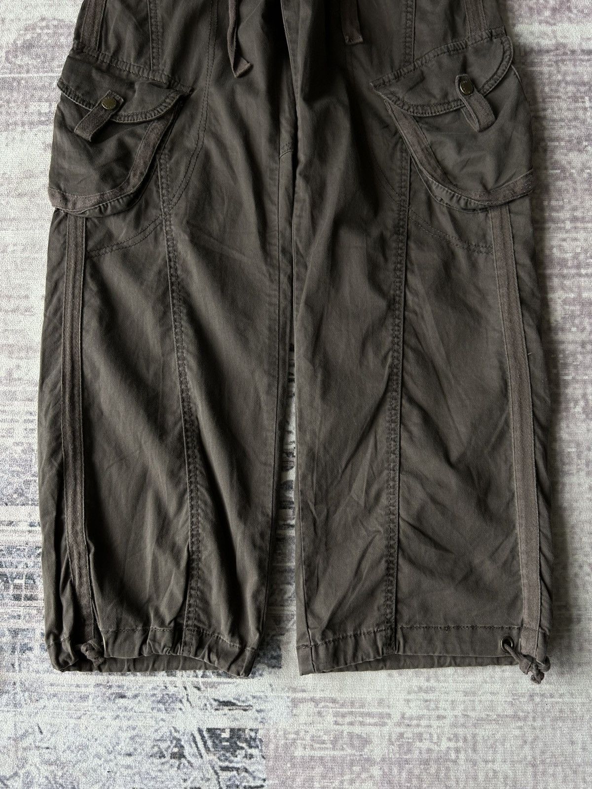 Armani Exchange Armani Exchange Cargo Pants Size 28" / US 6 / IT 42 - 5 Thumbnail