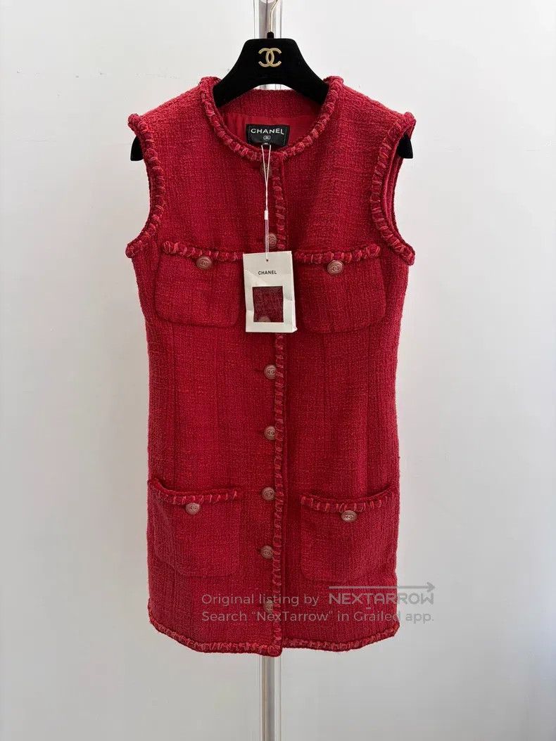 Chanel Chanel Spring and Summer Series Red Vest Dress Jacket Size XS / US 0-2 / IT 36-38 - 1 Thumbnail