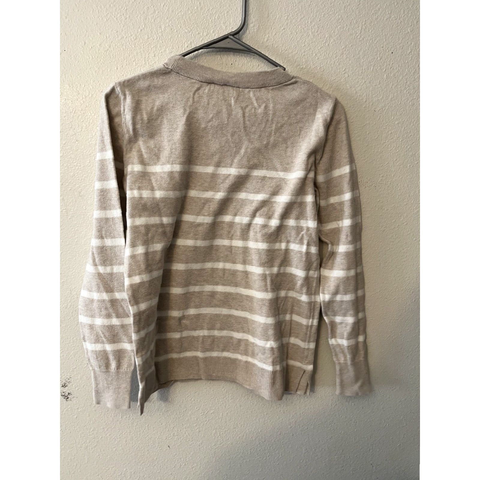 Gap Gap Women's Long Sleeve Striped Crew Neck Size XS Brown T-Shirt User: Gap Women's Long Sleeve Striped Crew Neck Size XS Brown T-Shirt Size XS / US 0-2 / IT 36-38 - 2 Thumbnail