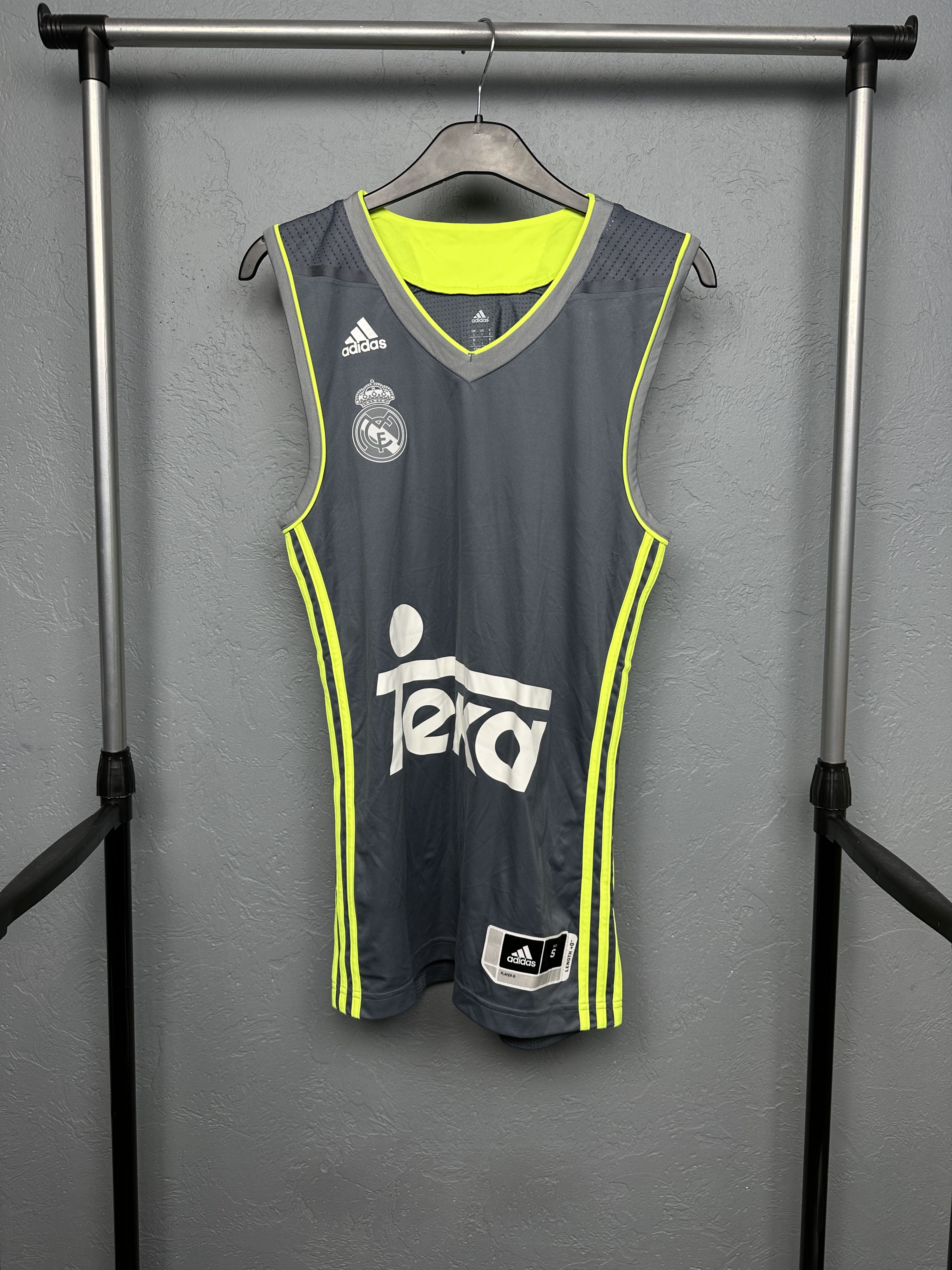 Adidas Adidas Real Madrid Mens Sleeveless Jersey T-Shirt Size US S / EU 44-46 / 1 - 1 Thumbnail