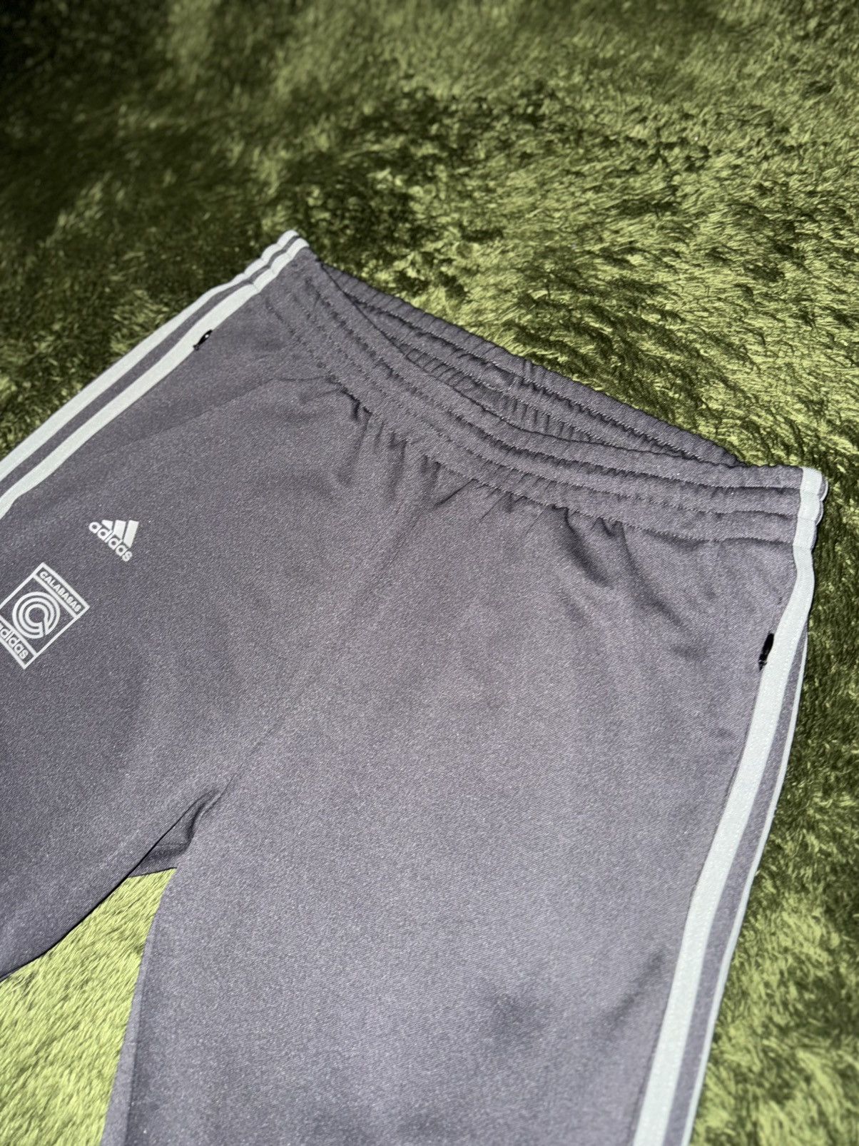 Adidas [M] Adidas Yeezy Calabasas Track Pants Core Size US 34 / EU 50 - 2 Thumbnail