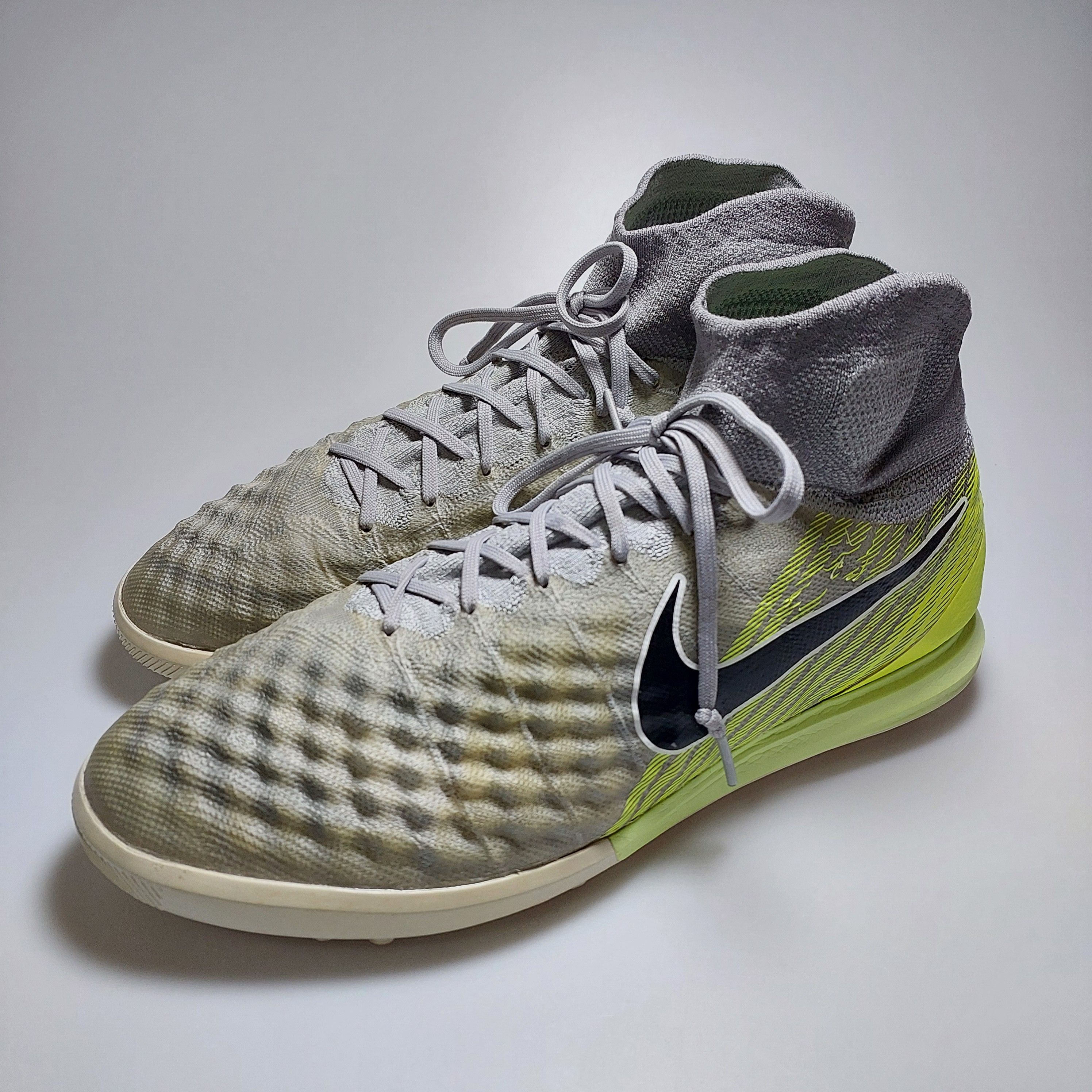 Nike MagistaX Proximo II TF Turf 843958-004 US11 UK10 29CM Size US 11 / EU 44 - 1 Thumbnail