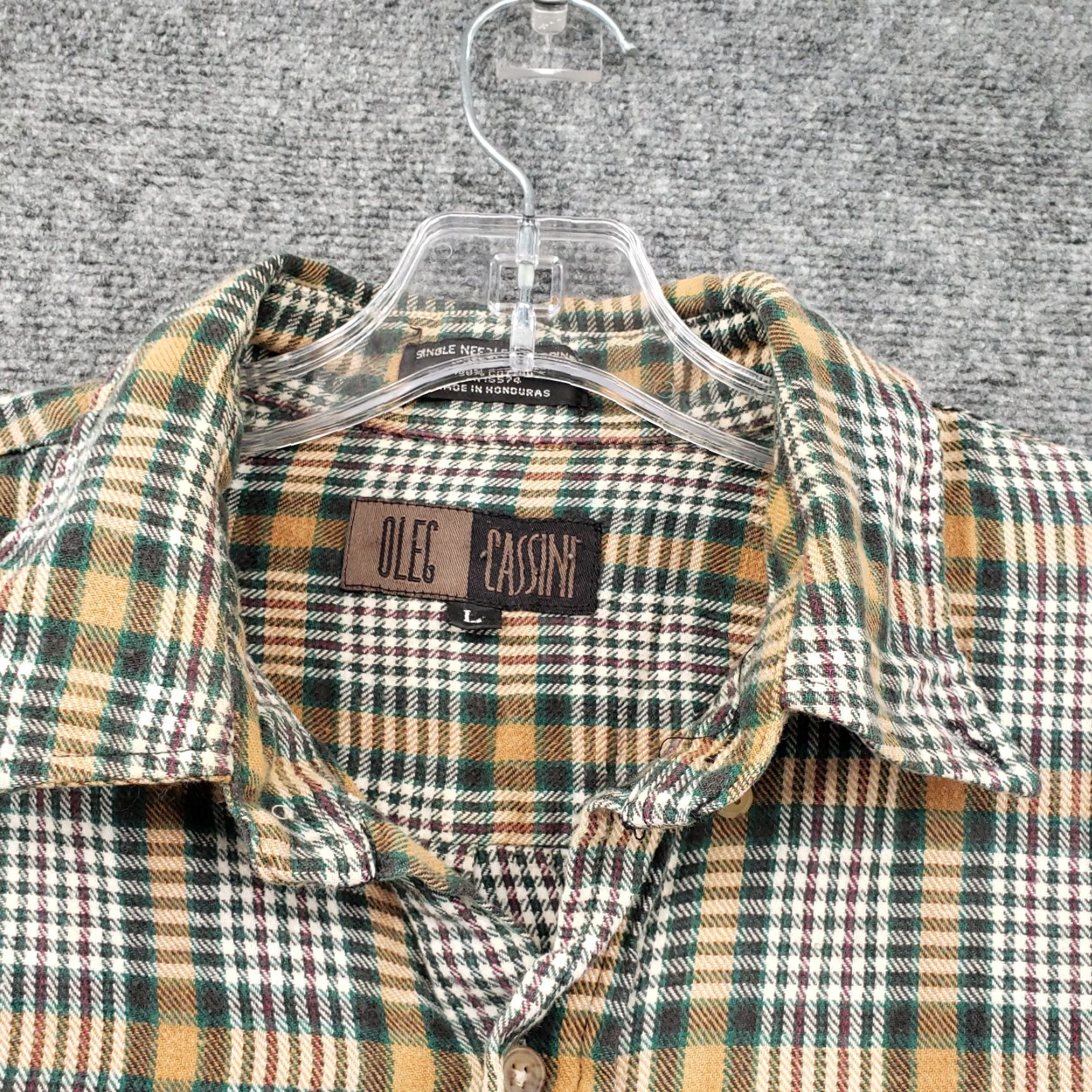 Oleg Cassini Oleg Cassini Shirt Mens L Large Button-Down Beige Plaid Cotton Size US L / EU 52-54 / 3 - 5 Thumbnail