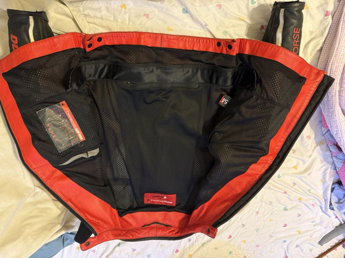 Dainese × Ducati Dainese Ducati mesh leather jacket 54 large Size US L / EU 52-54 / 3 - 2 Thumbnail