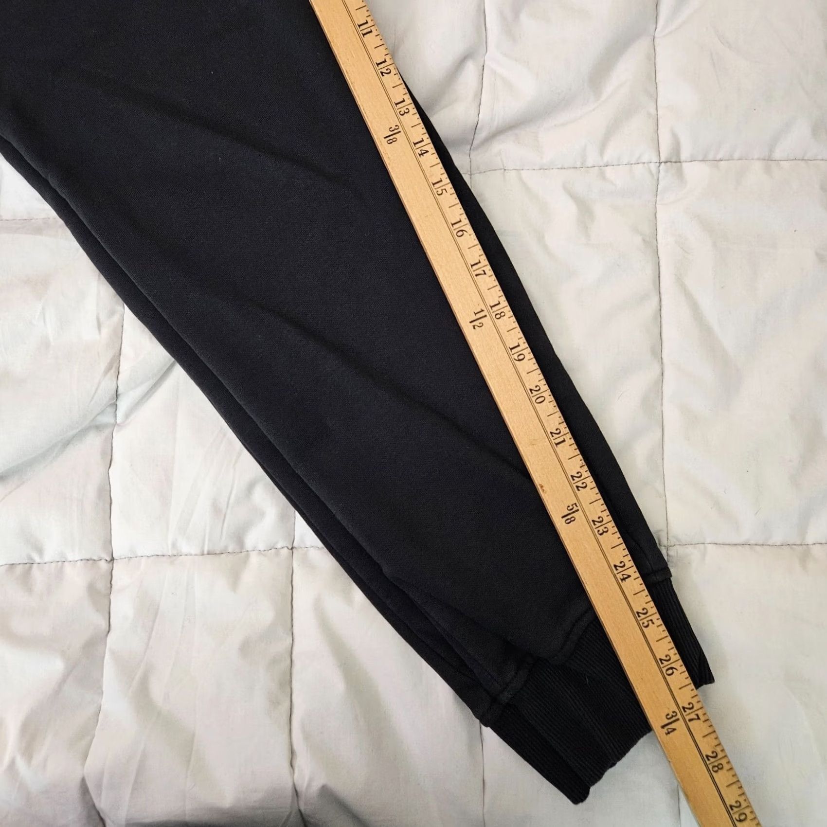 Gymshark Gymshark Men's Outdoor Black Crest Slim Fit Joggers Size L Size US 33 - 7 Thumbnail