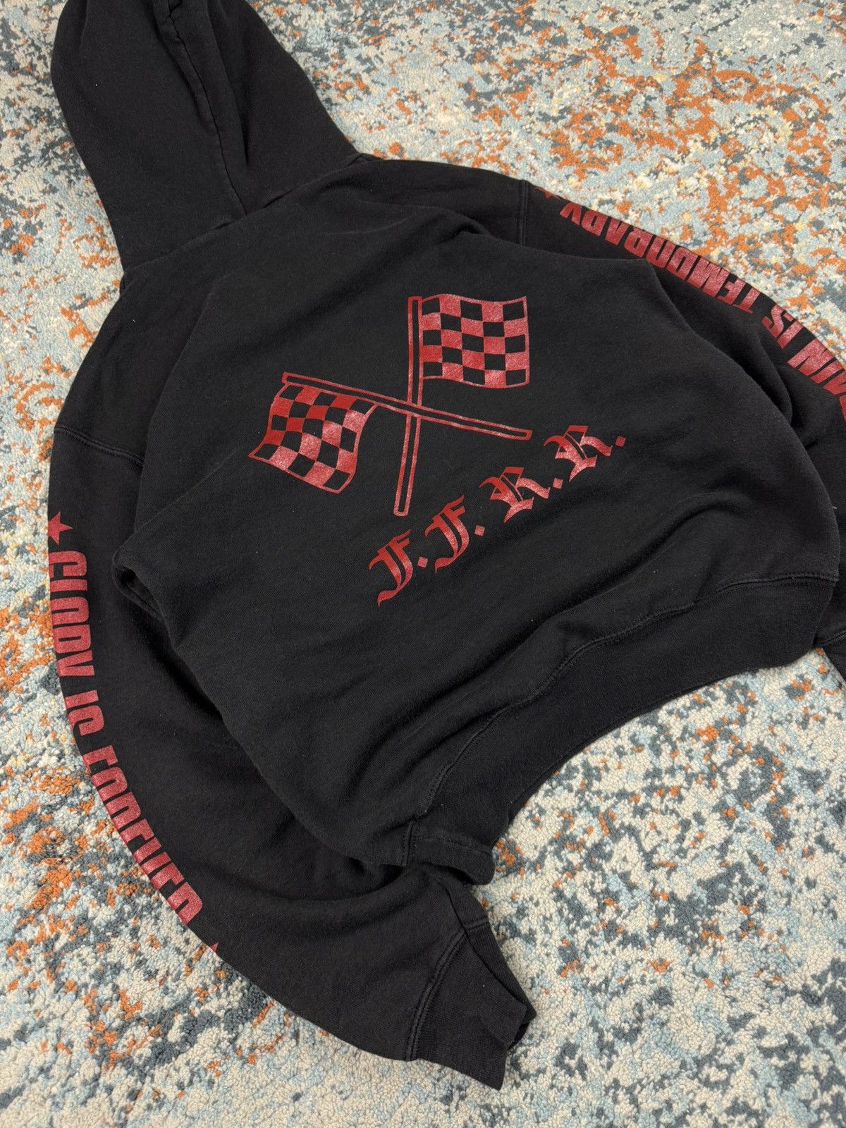 Vintage Vintage 2004 The Carburetors pain is temporary band hoodie Size US S / EU 44-46 / 1 - 4 Thumbnail