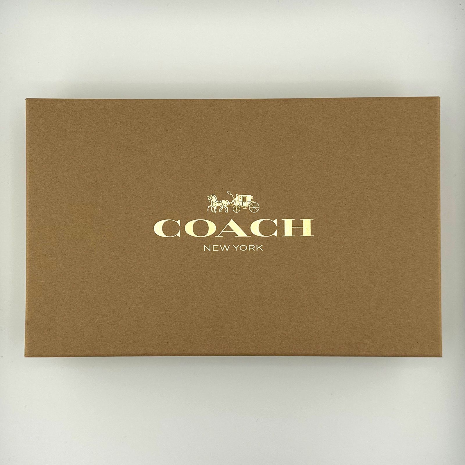 Coach Coach Boxed Long Zip Around Wallet Sig Canvas in White CN051 Size ONE SIZE - 7 Thumbnail