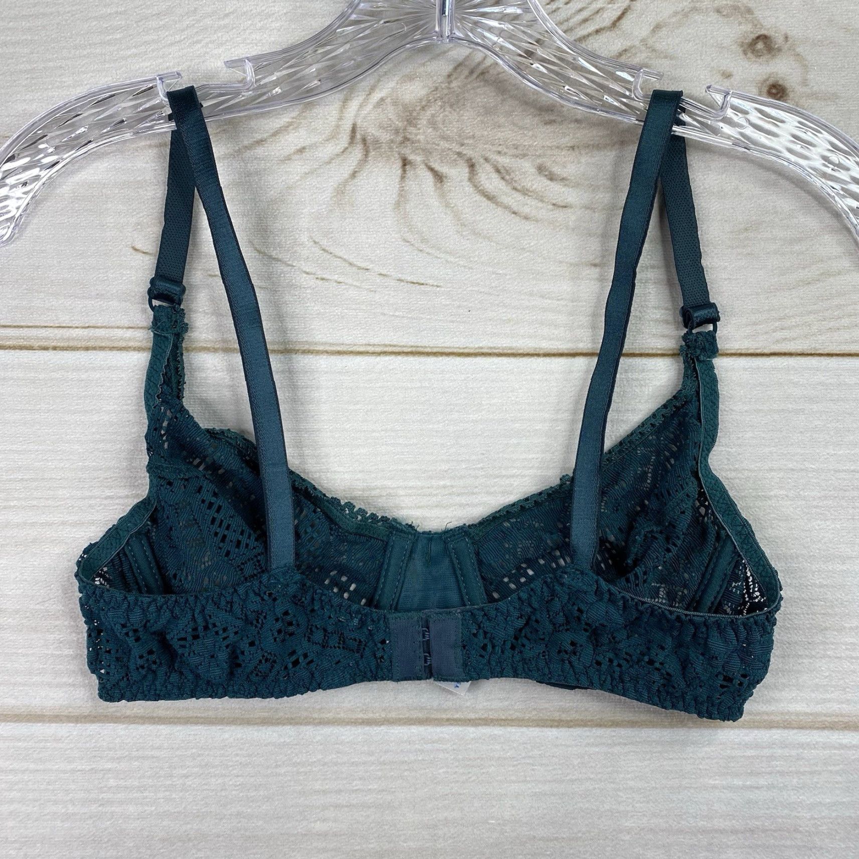Vintage VINTAGE Maidenform Bra 34B Lace Arabesque Green Underwire USA Union Made Bow Shirt Womens Size ONE SIZE - 5 Thumbnail