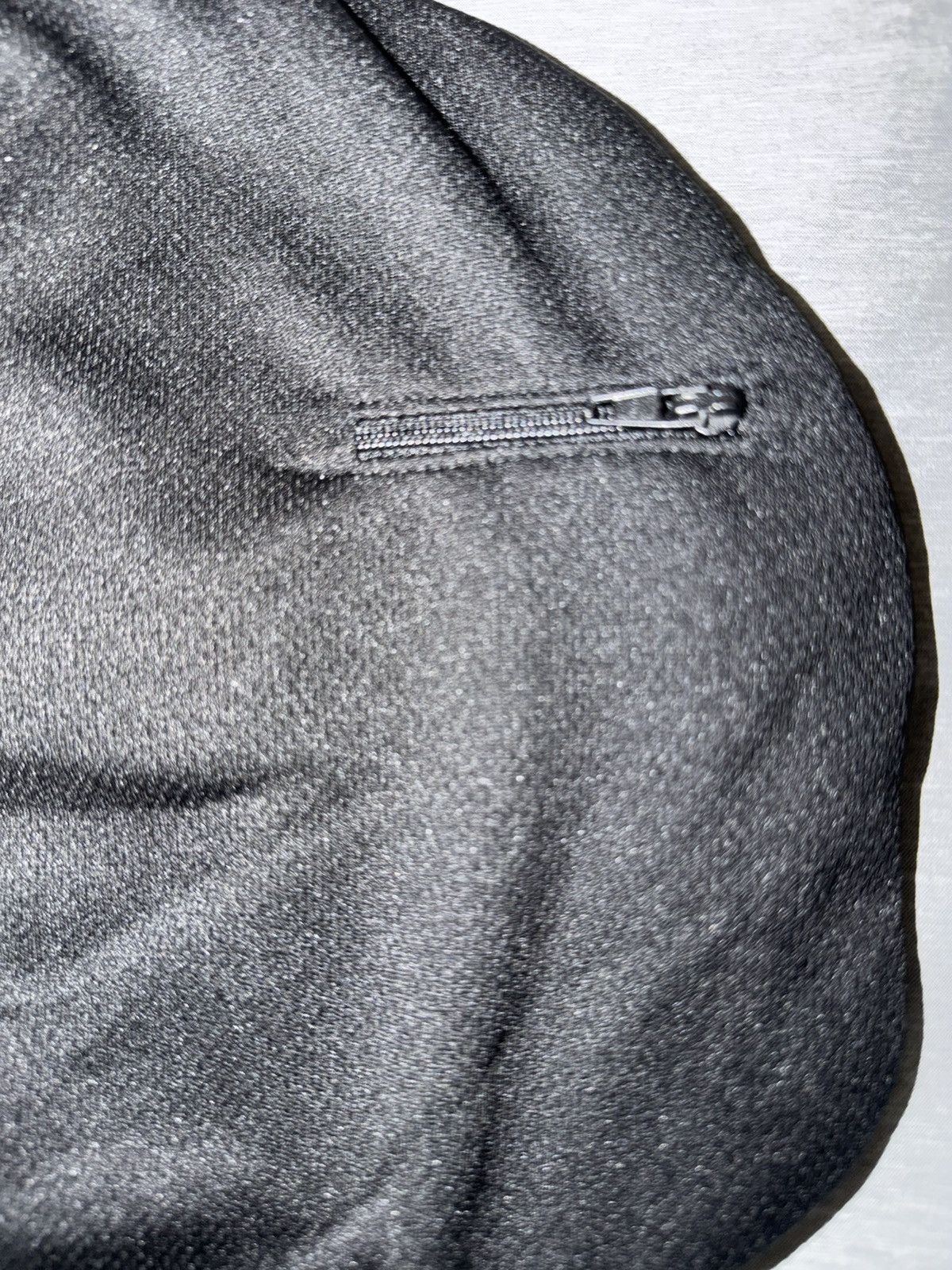 Yeezy YEEZY DONDA MASK / ZIPPER MASK IN BLACK (BRAND NEW) Size ONE SIZE - 2 Thumbnail