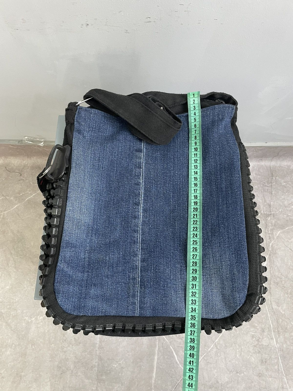 Diesel Avant garde big zipper messenger bag denim y2k Size ONE SIZE - 12 Thumbnail