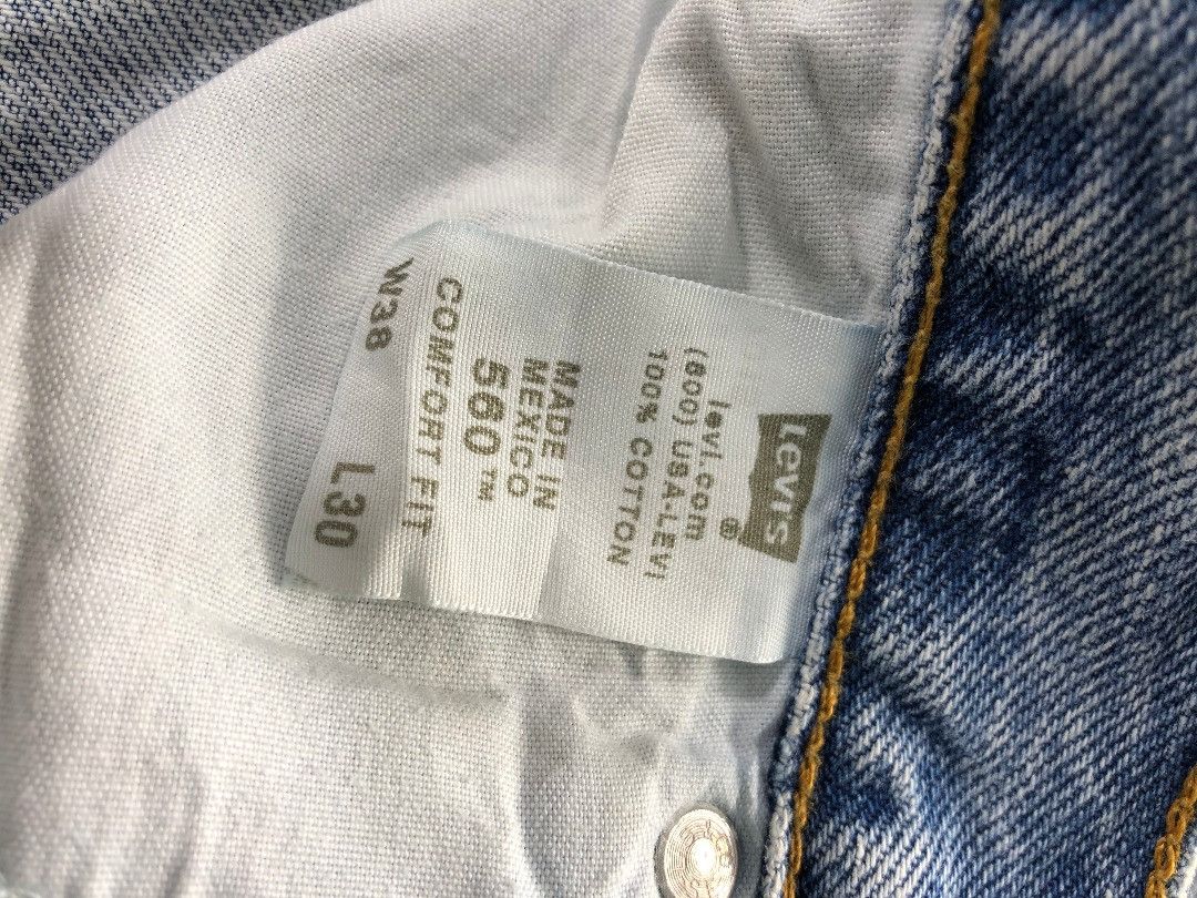 Levi's Vintage Light Wash Levis 560 Jeans-JM769 Size US 39 - 9 Thumbnail