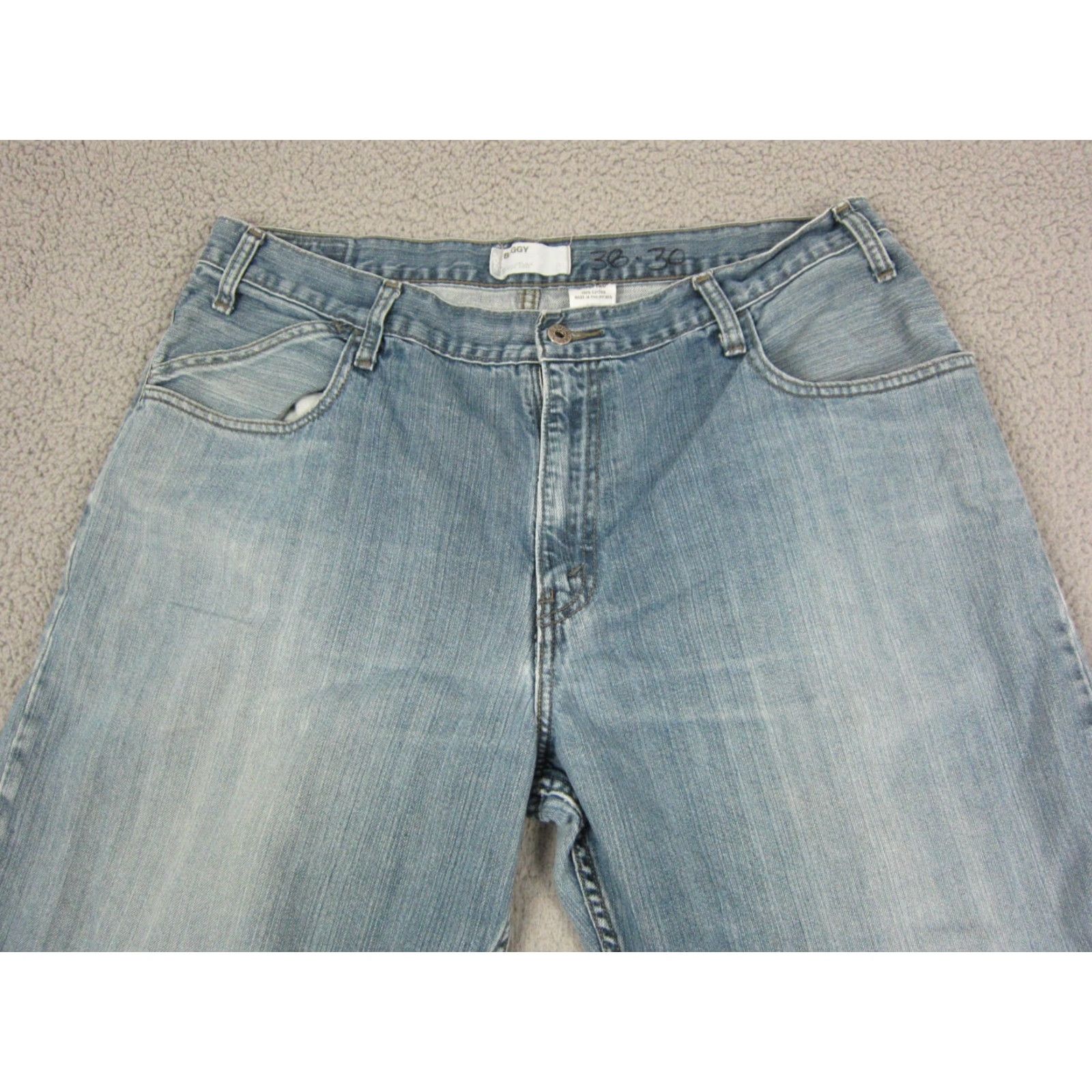 Levi's VINTAGE Levi's Jeans Men's 38x30 Silk? (No, keep accurate words) Size US 38 / EU 54 - 2 Thumbnail