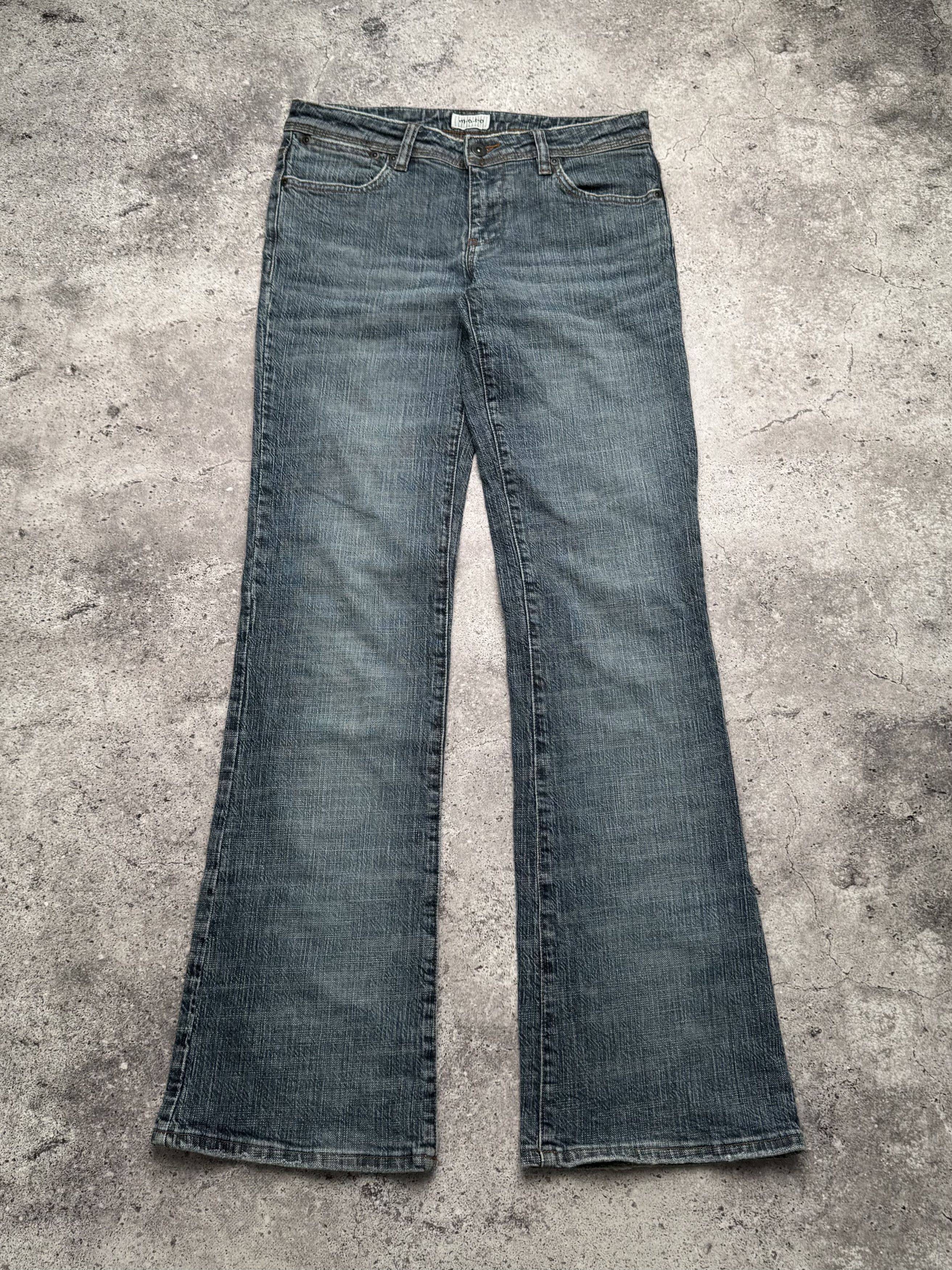 Vintage Vintage Faded Wash Low Rise Flared Denim Jeans C20 Size 27" / US 4 / IT 40 - 1 Thumbnail