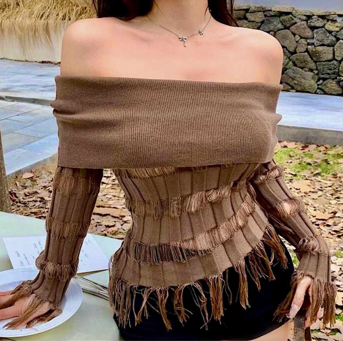 Designer × Other NWT, Lavishly Paris Women’s Gorgeous Off Shoulder Sweater Size M / US 6-8 / IT 42-44 - 15 Thumbnail