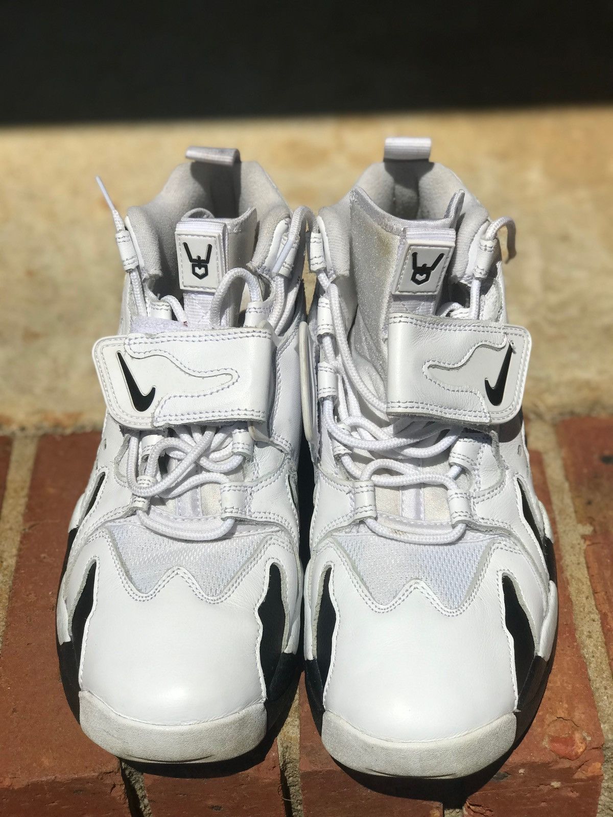 Nike Nike Air DT Max ‘96 Colorado Away - White / Black Size 9 Size US 9 / EU 42 - 3 Thumbnail
