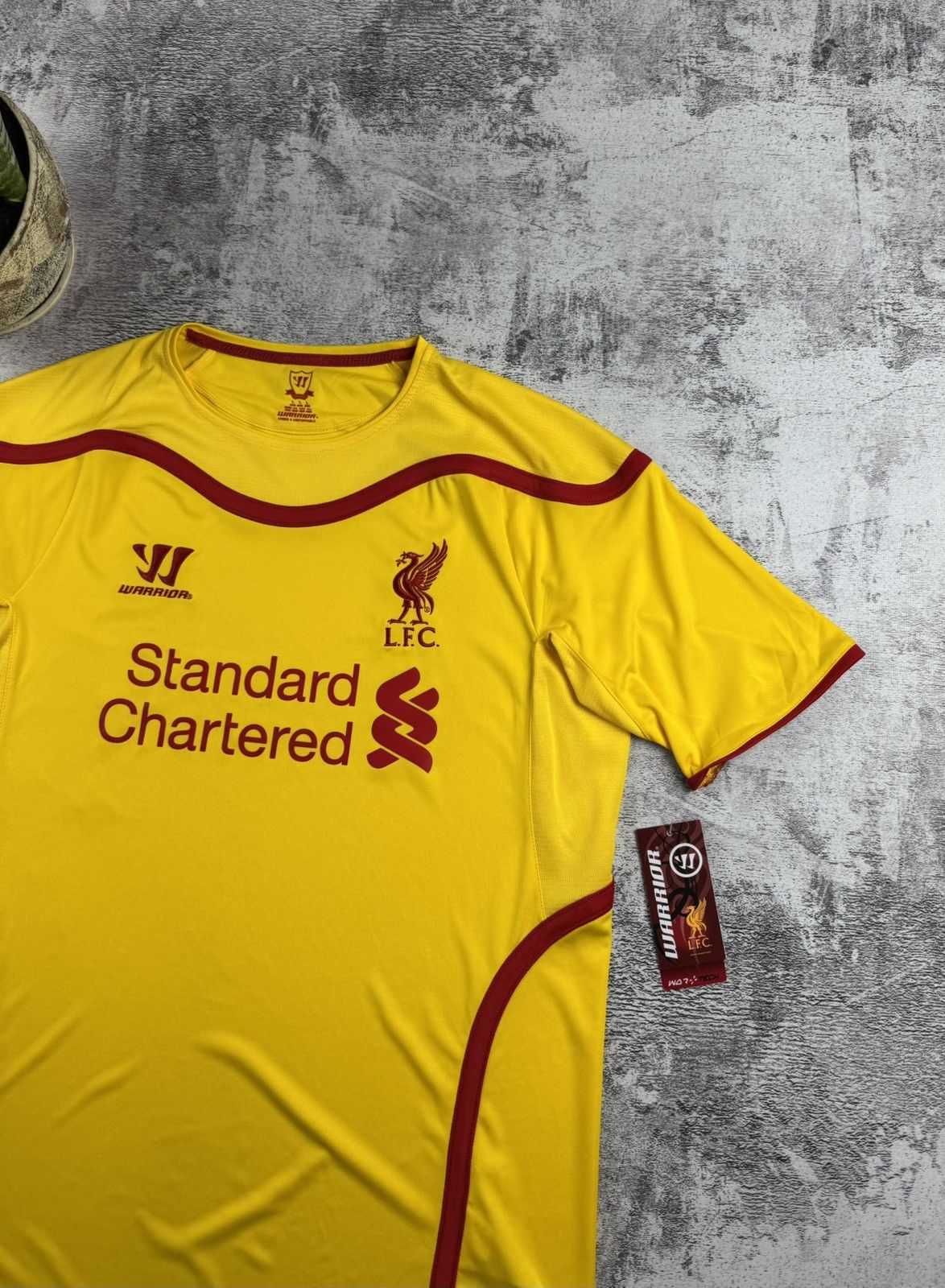 Warrior Liverpool 2014/2015 NEW Away Football Shirt Jersey Kit Size US L / EU 52-54 / 3 - 5 Thumbnail