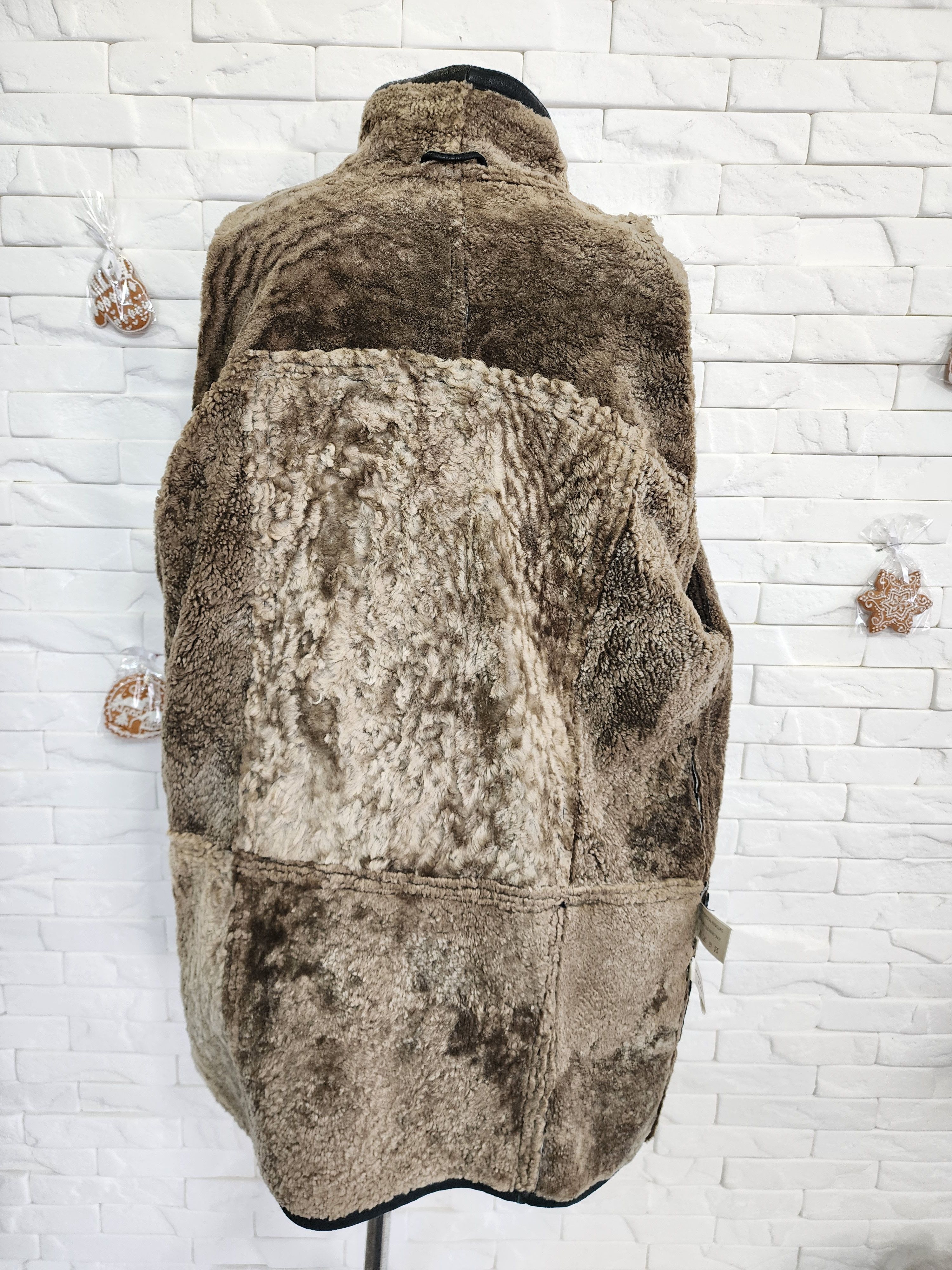 Furla Men's Black Sheepskin Coat: Genuine Fur, Button Closure Size US L / EU 52-54 / 3 - 7 Thumbnail