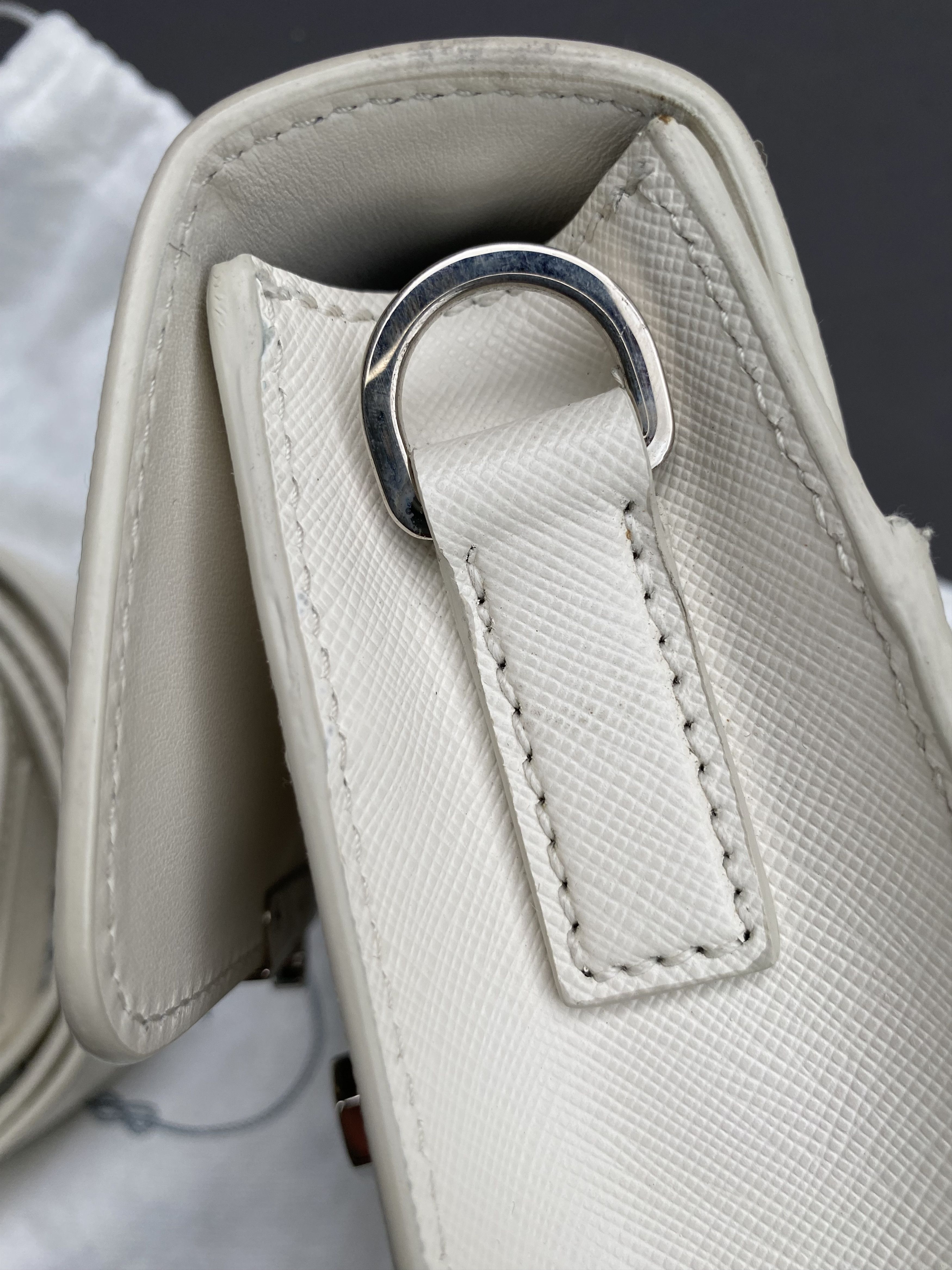 Prada White Prada crossbody bag Size ONE SIZE - 8 Thumbnail