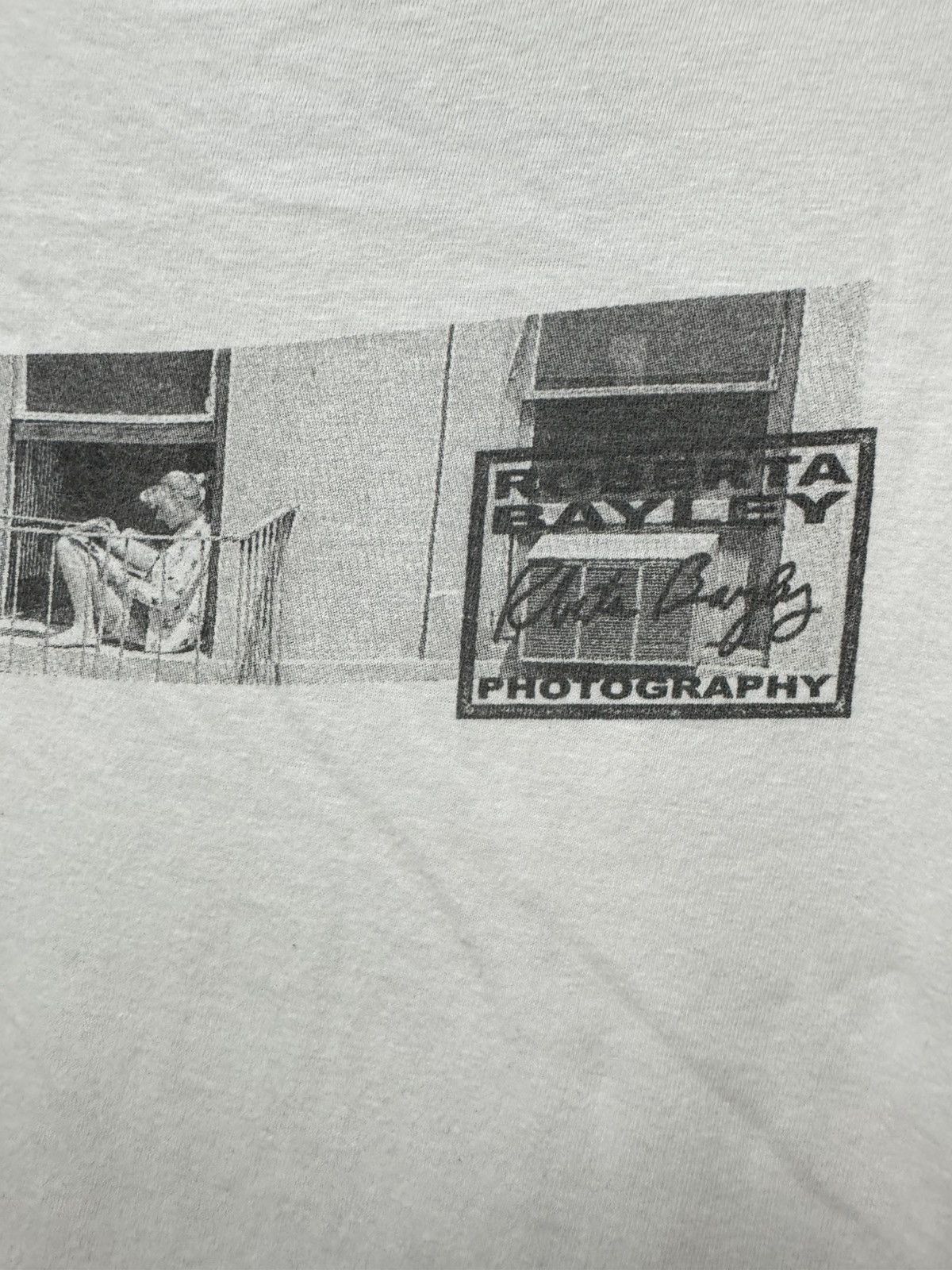 Japanese Brand Roberta Bayley Photography T shirt Vintage Size US L / EU 52-54 / 3 - 3 Thumbnail
