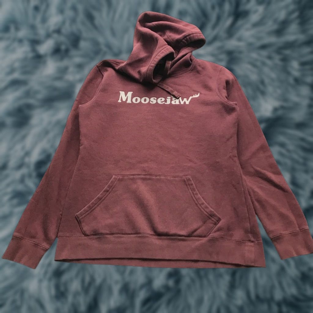Vintage Moosejaw Mountaineering Sweatshirt Hoodie Womens Medium Drawstring Pocket Maroon Red Logo Crew Neck Pullover Size M / US 6-8 / IT 42-44 - 1 Thumbnail