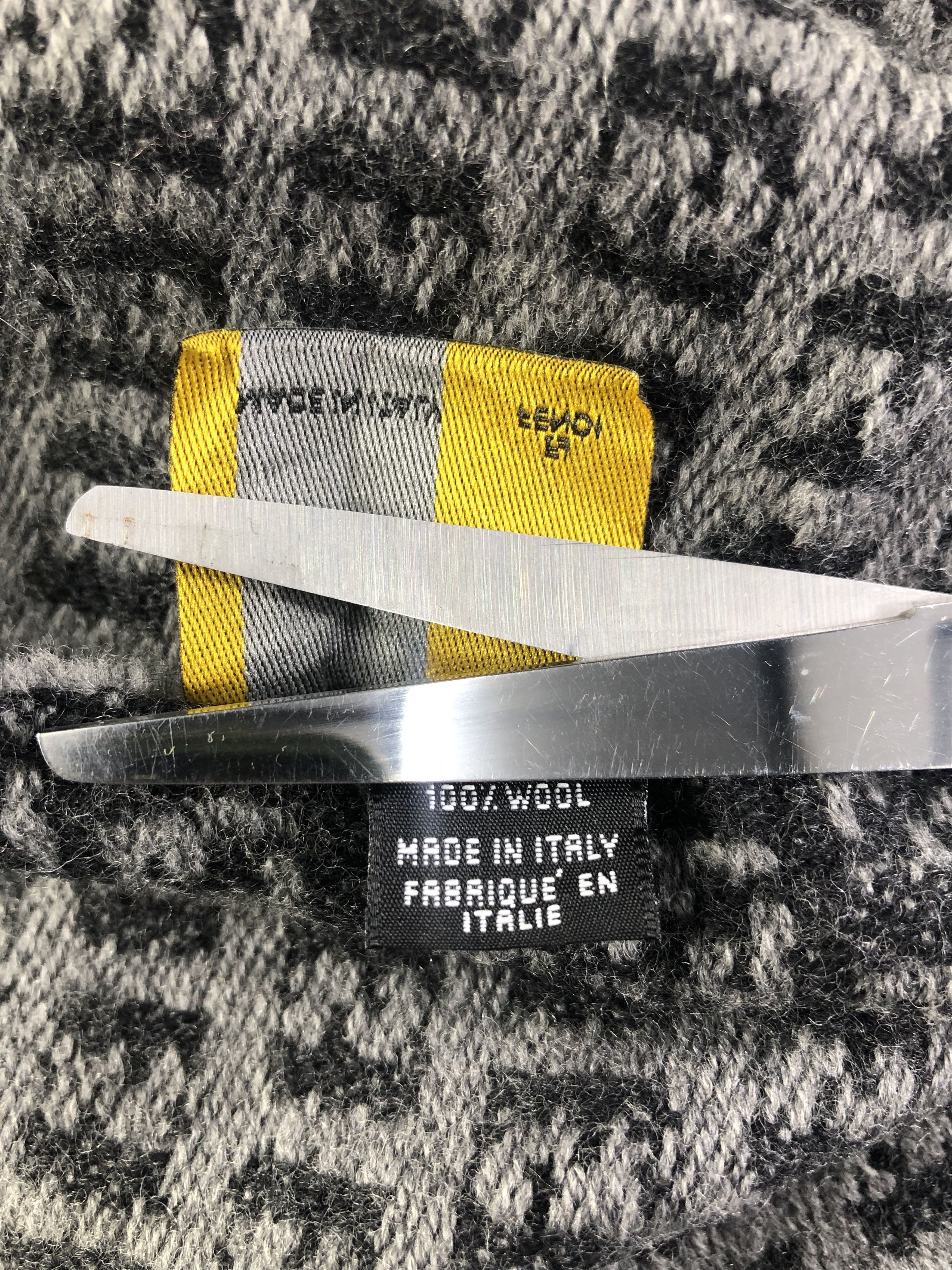 Fendi Fendi Monogram FF Scarf / Muffler / Neckwear Size ONE SIZE - 8 Thumbnail