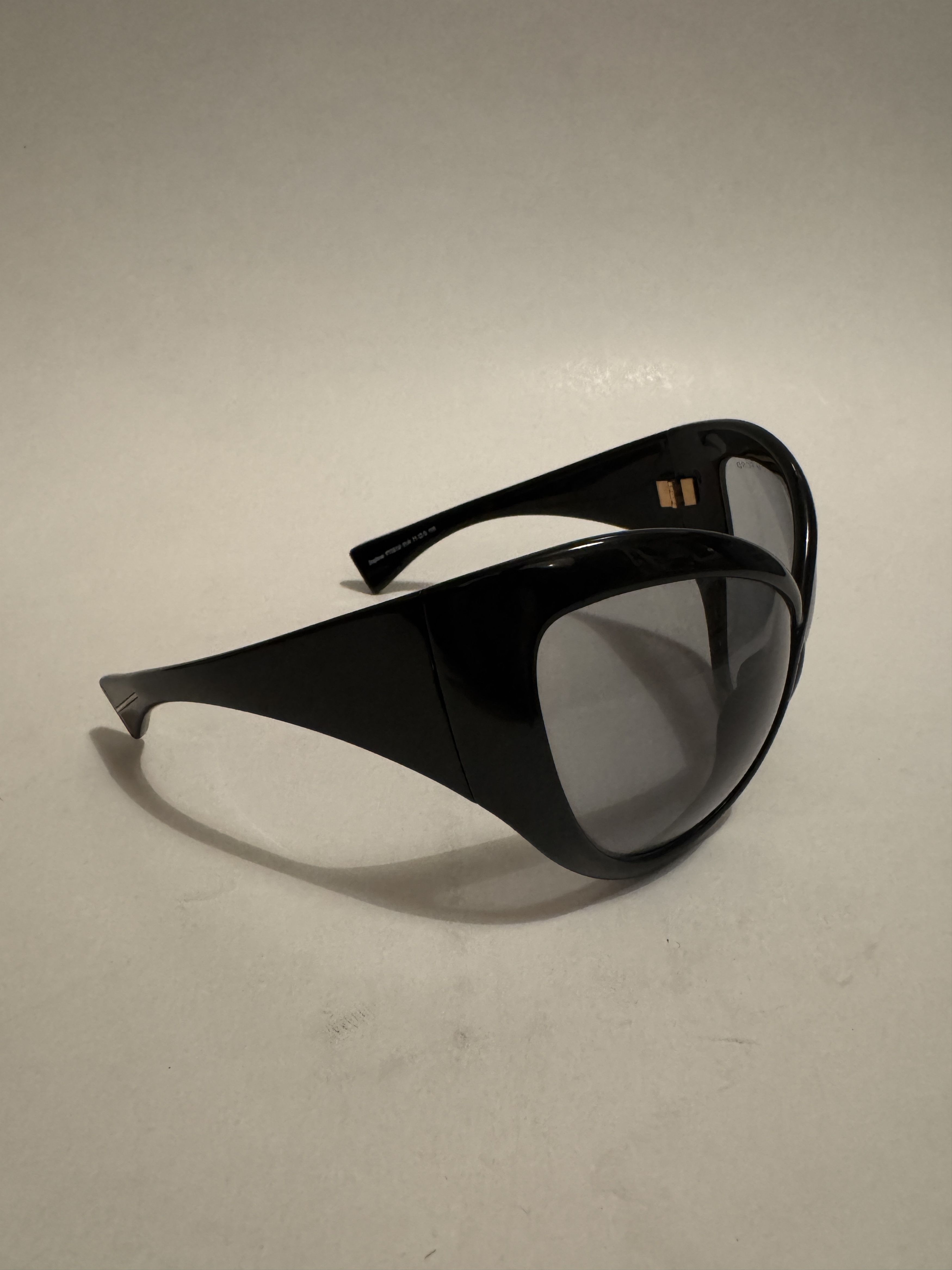 Tom Ford Tom Ford Daphne FT0219 Oversized Cat Eye Black Sunglasses Size ONE SIZE - 3 Thumbnail
