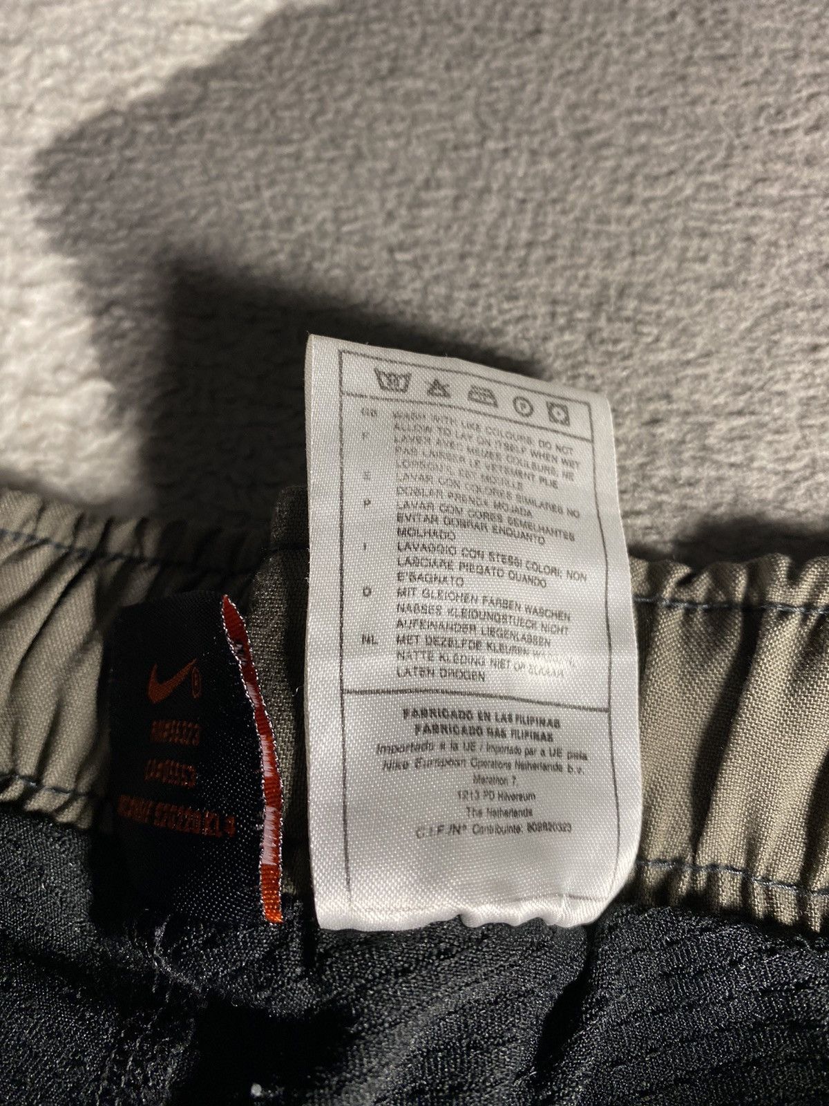 Nike Vintage Nike ACG Cargo Shorts with cycling pants Size US 32 / EU 48 - 12 Thumbnail