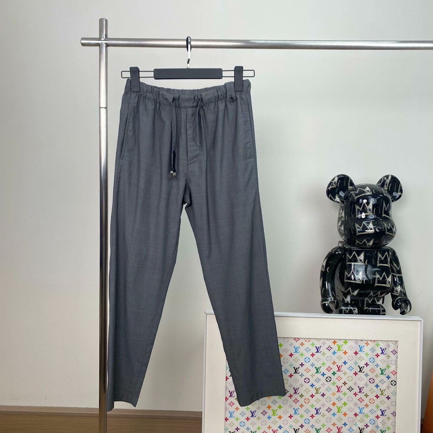 Louis Vuitton Louis Vuitton Casual Wool Formal Trousers 40r Men Size 40R - 1 Thumbnail