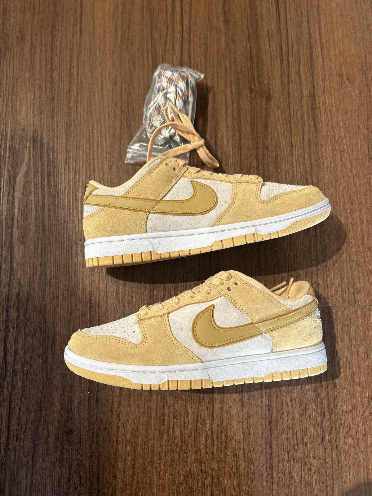Nike Nike Dunk Low Size US 7 / IT 37 - 2 Thumbnail
