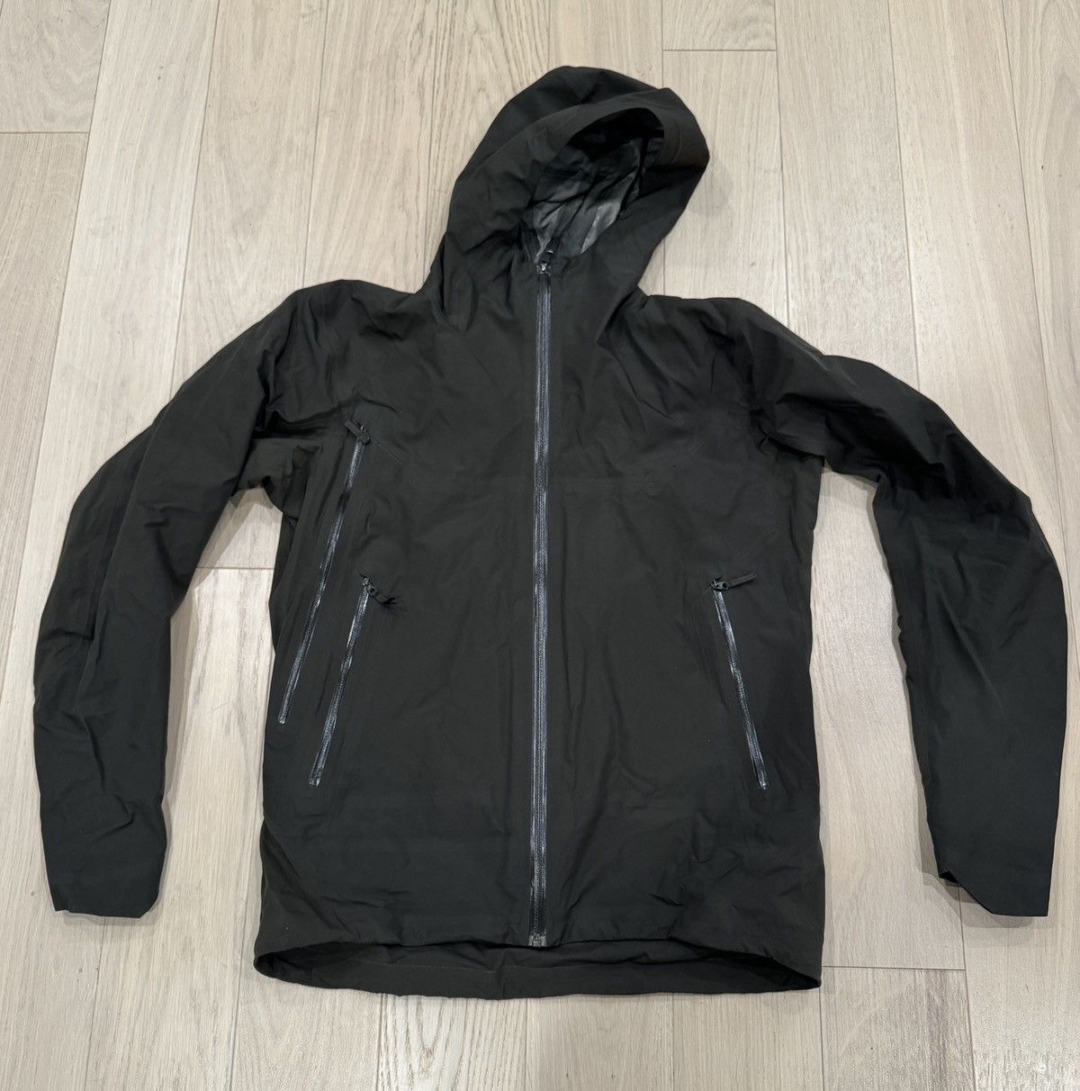 Arc'Teryx Veilance Composite Hooded Jacket | Grailed