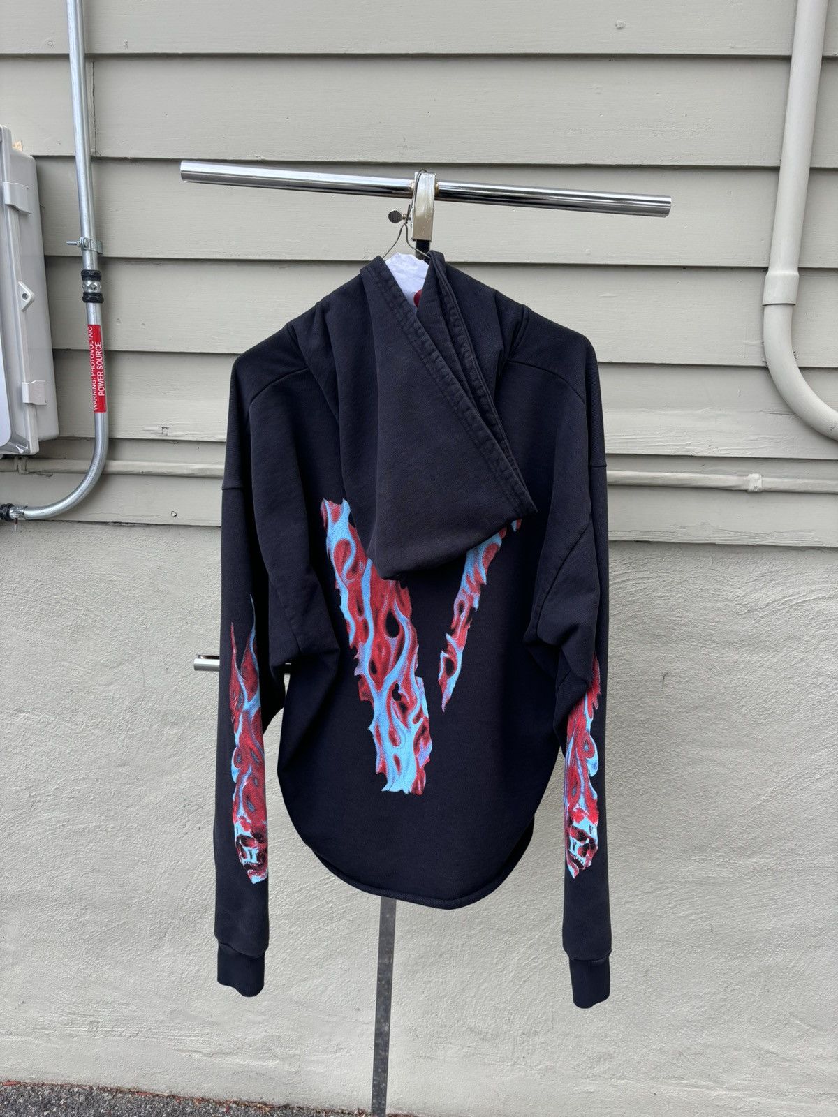 Vlone Vlone flame skull hoodie Size US L / EU 52-54 / 3 - 4 Thumbnail