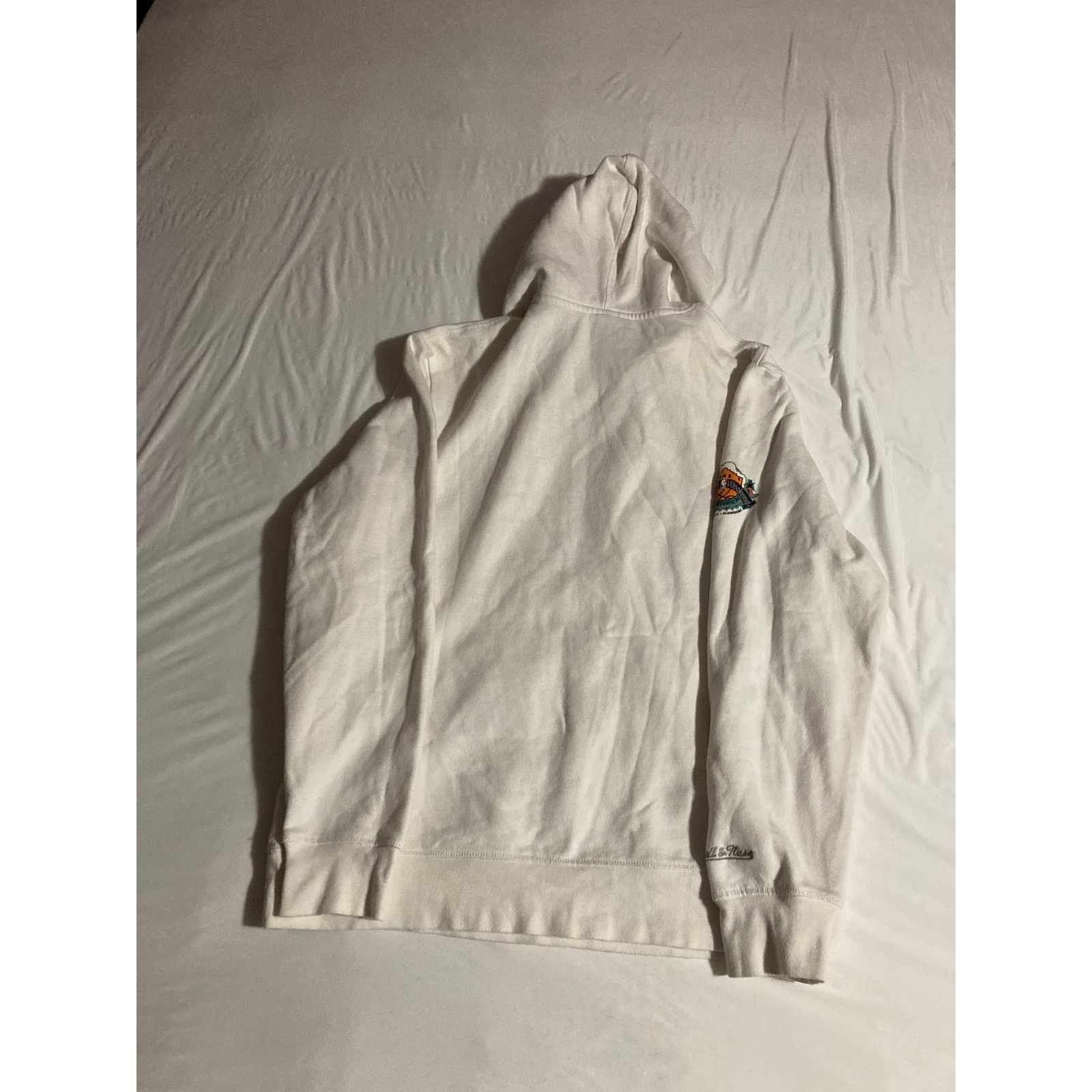 Mitchell & Ness Mitchell & Ness NBA All-Star 1996 White Hoodie Mens Sz M Size US M / EU 48-50 / 2 - 8 Thumbnail