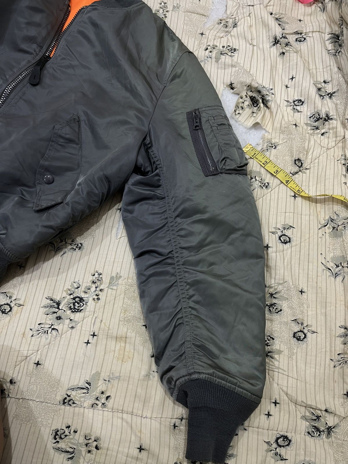 Alpha Industries 🔥🔥🔥ARCHIVE ALPHA INDUSTRIES BOMBER JACKET Size US M / EU 48-50 / 2 - 15 Thumbnail