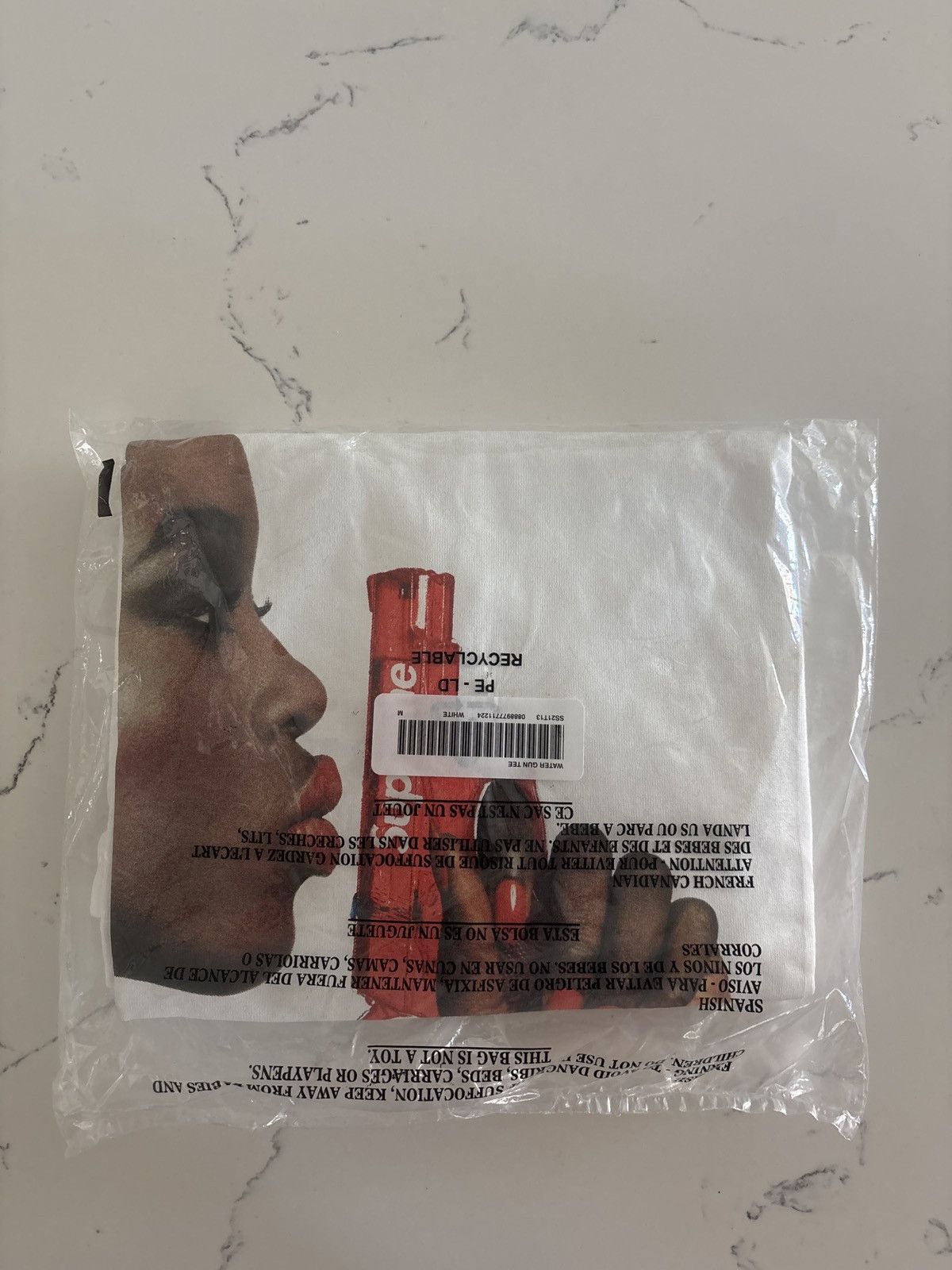 Supreme Supreme Water Pistol Tee Size US M / EU 48-50 / 2 - 2 Thumbnail