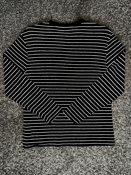 Guess Guess places faces authentic 3M reflective long sleeve tee