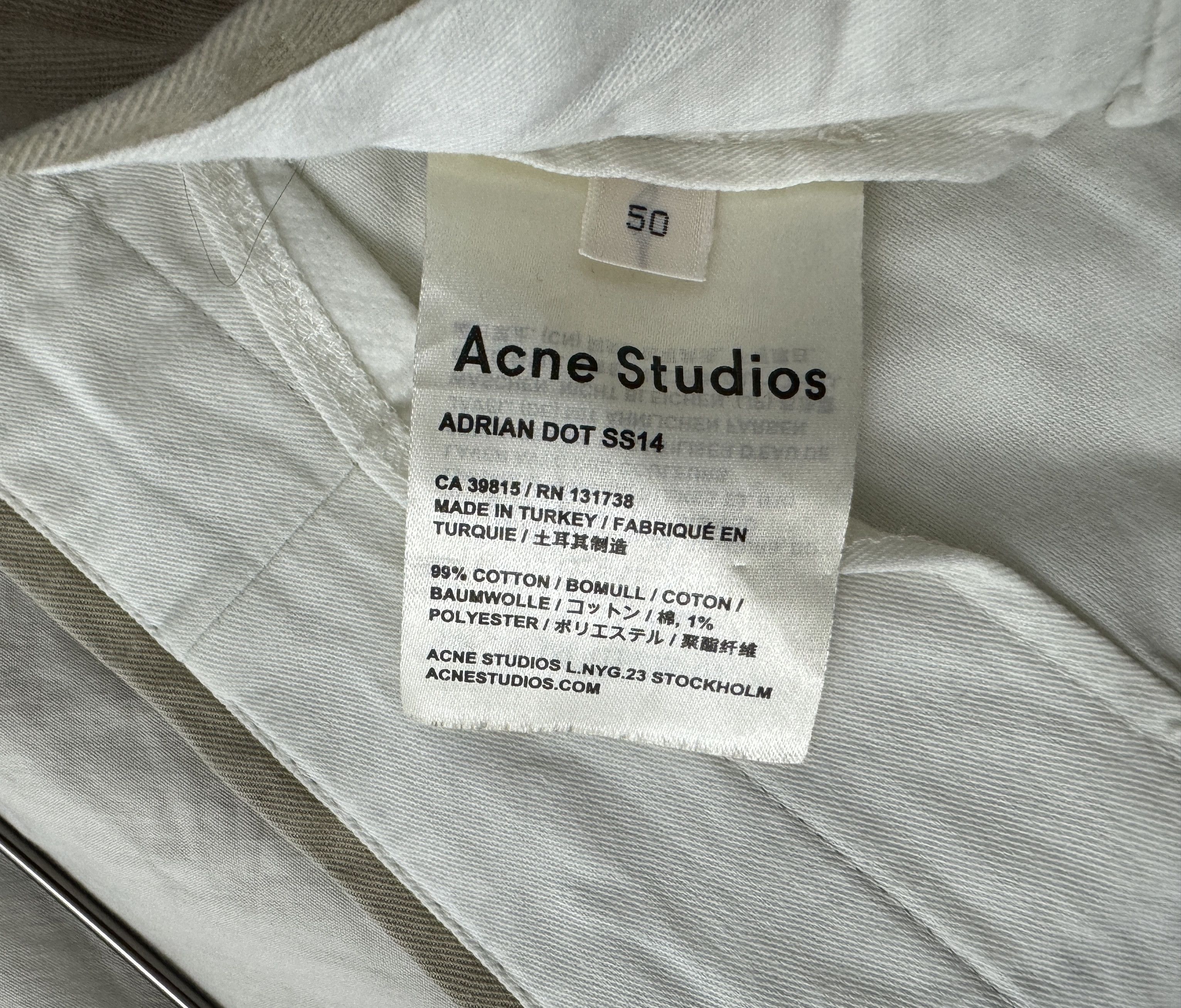 Acne Studios Acne Studios Adrian Dot Chino Shorts Trousers Beige Size 50 Size US 34 / EU 50 - 6 Thumbnail