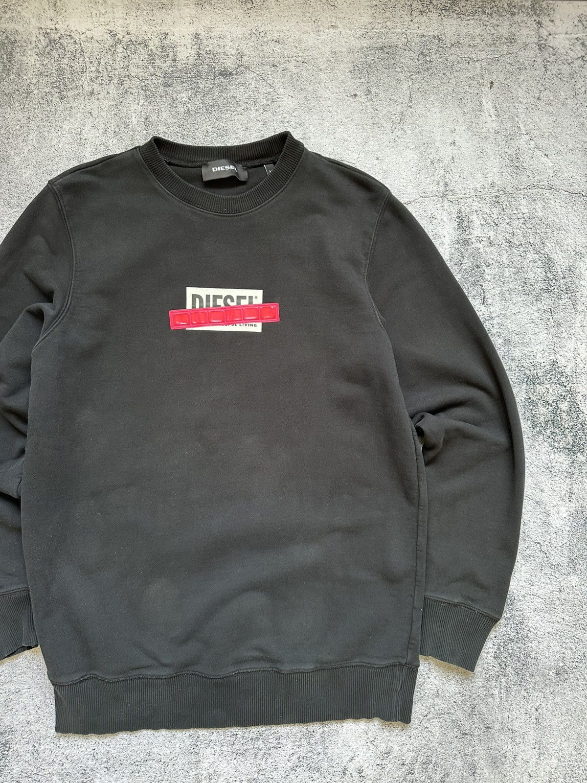 Diesel Vintage Diesel Sweatshirt Box Logo Rubber Y2K Size US M / EU 48-50 / 2 - 4 Thumbnail