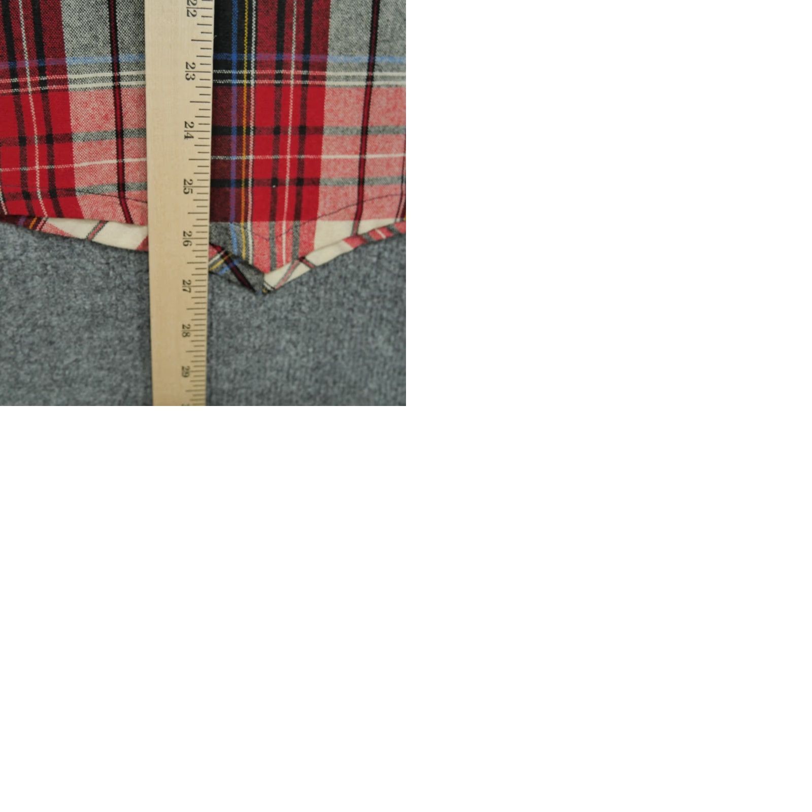Vintage VINTAGE Princeton Park Shirt Mens Adult Medium Red Plaid Wool Button-Up with Pocket(s) Size US M / EU 48-50 / 2 - 9 Thumbnail