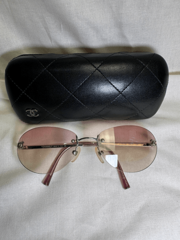 Chanel CHANEL Sunglasses 4013 Rimless Rhinestone Vintage 4017 Size ONE SIZE - 1 Thumbnail