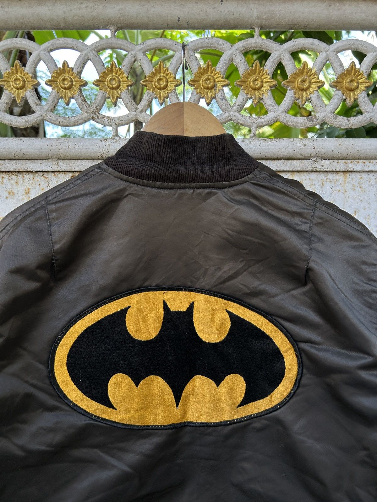 DC Comics Vintage1989 DC Comics Batman MA-1 Bomber Jacket Size US M / EU 48-50 / 2 - 3 Thumbnail