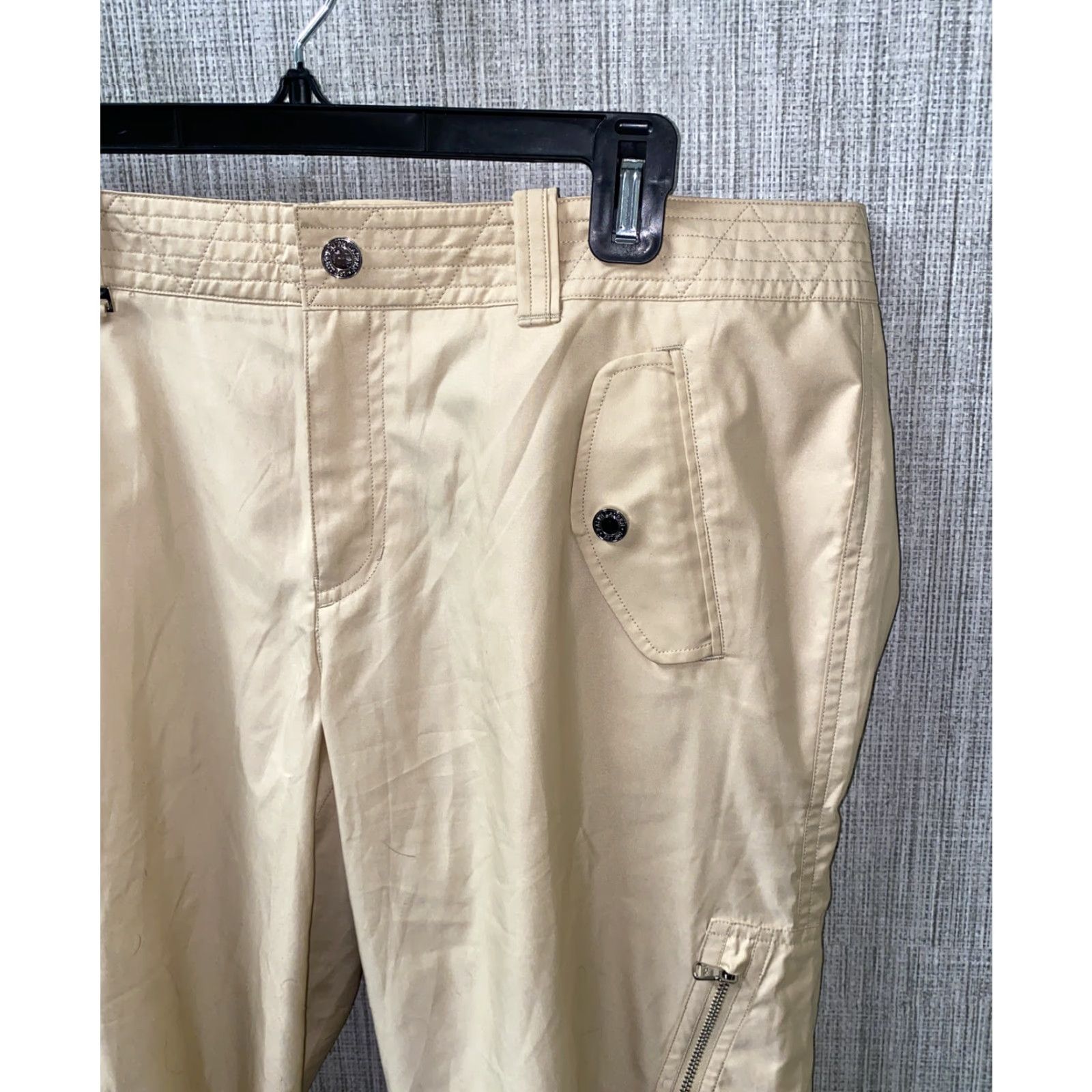 Ralph Lauren Ralph Lauren Golf Womens Beige Polyester Golf Capris Size 10 NWT Size ONE SIZE - 2 Thumbnail