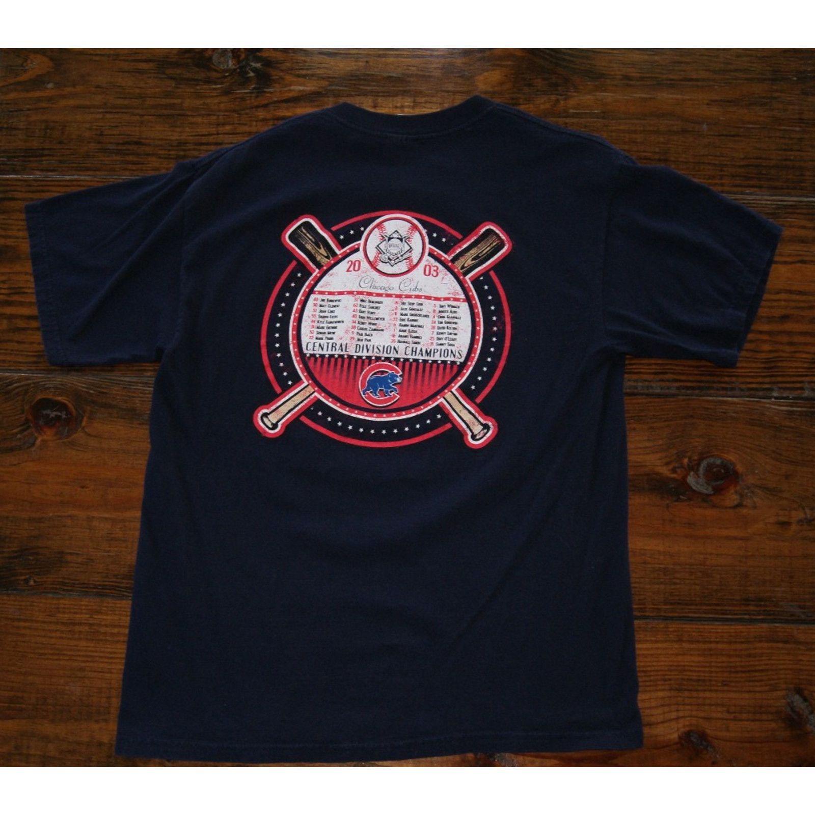 Gildan Chicago Cubs 2003 Central Division Champions L TShirt Size US L / EU 52-54 / 3 - 5 Thumbnail