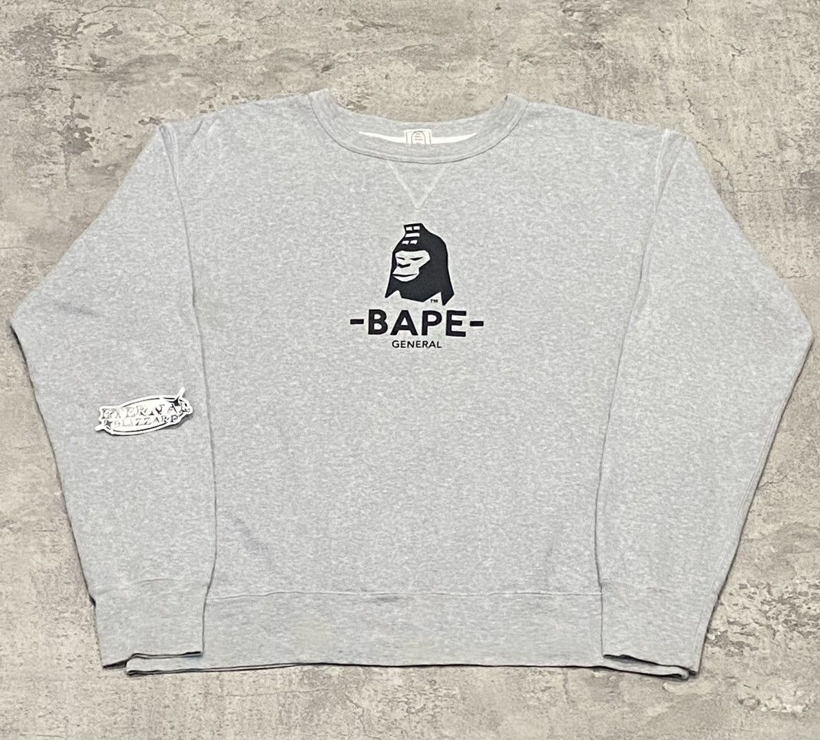 Bape Bape General OG Crewneck Size US L / EU 52-54 / 3 - 1 Thumbnail