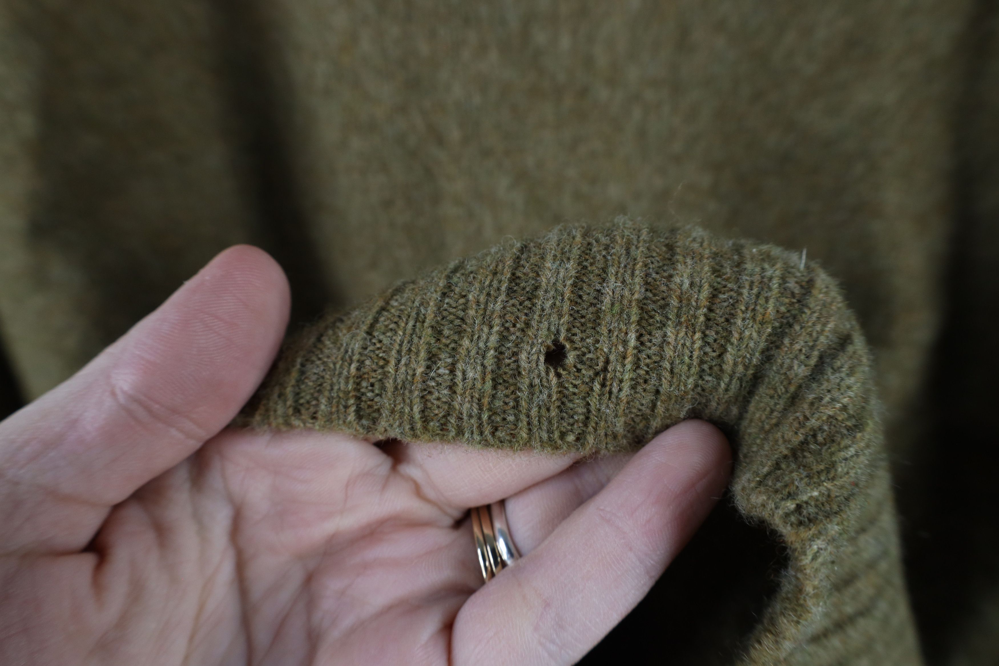 Cabelas × Vintage Vintage 90s Cabelas Wool Knit Crewneck Sweater Heather Green Size US L / EU 52-54 / 3 - 10 Thumbnail
