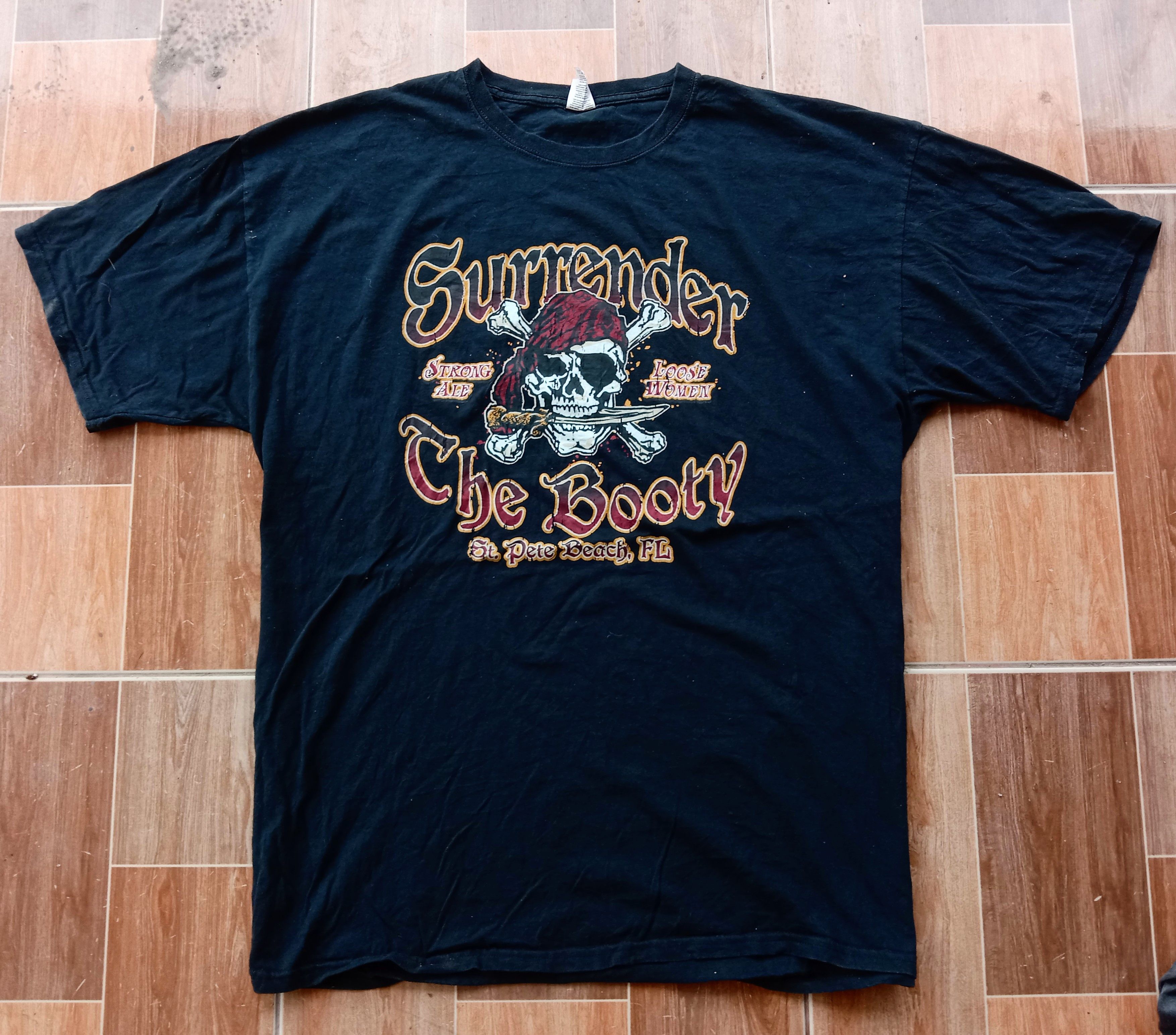 Fruit Of The Loom Surrender the booty Tee Size US XL / EU 56 / 4 - 1 Thumbnail