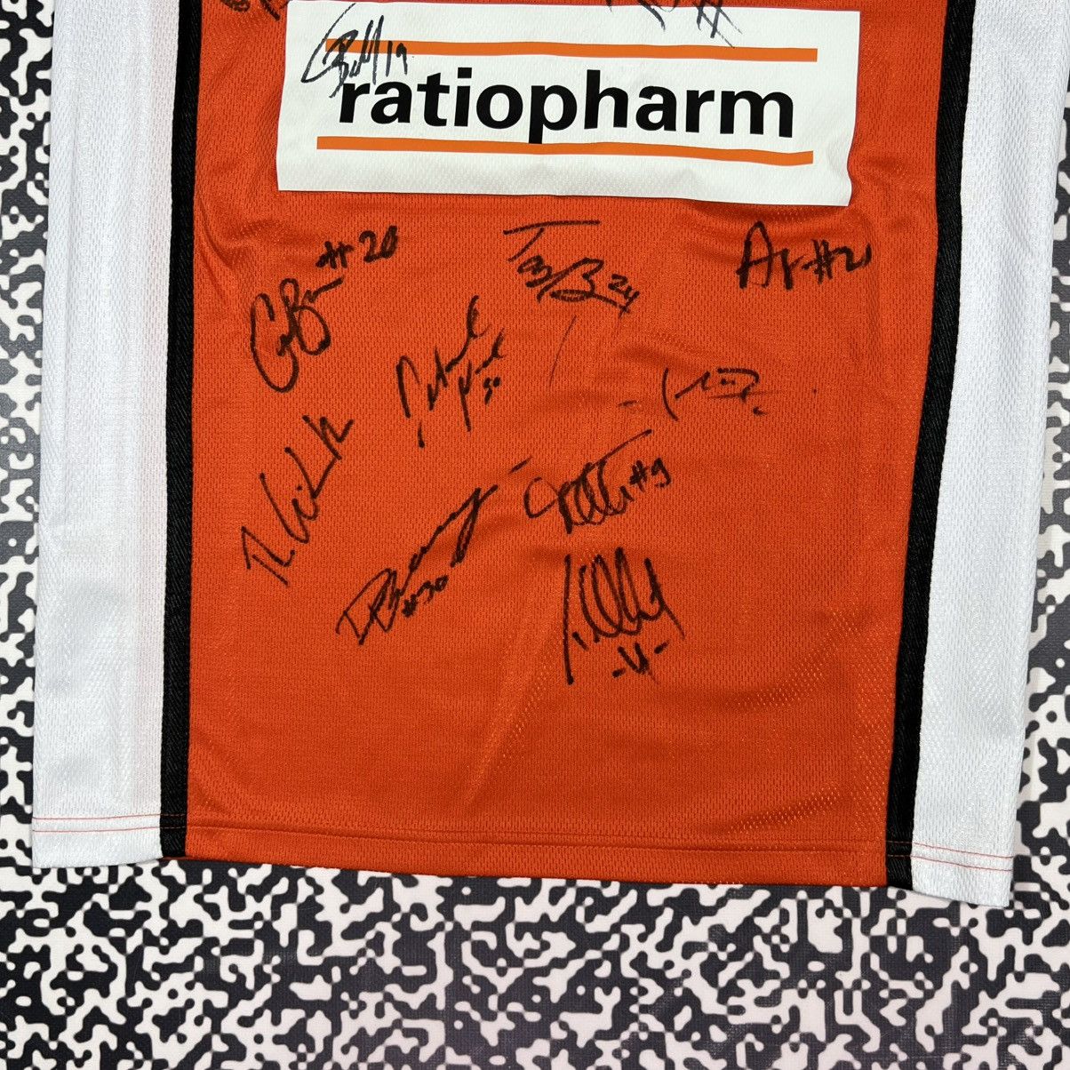 K1X Ratiopharm Ulm Per Gunther Signed Team Basketball Jersey Size US S / EU 44-46 / 1 - 6 Thumbnail