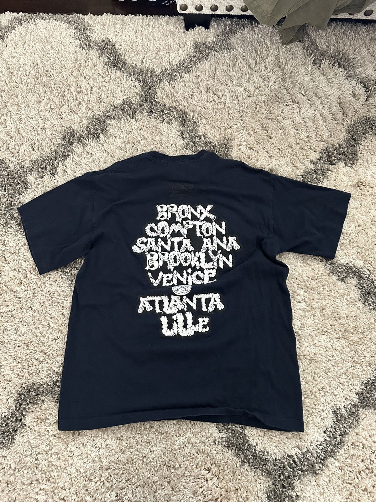 Stussy Vintage 2006 Navy Stussy World Tour Tee Size US XL / EU 56 / 4 - 3 Thumbnail