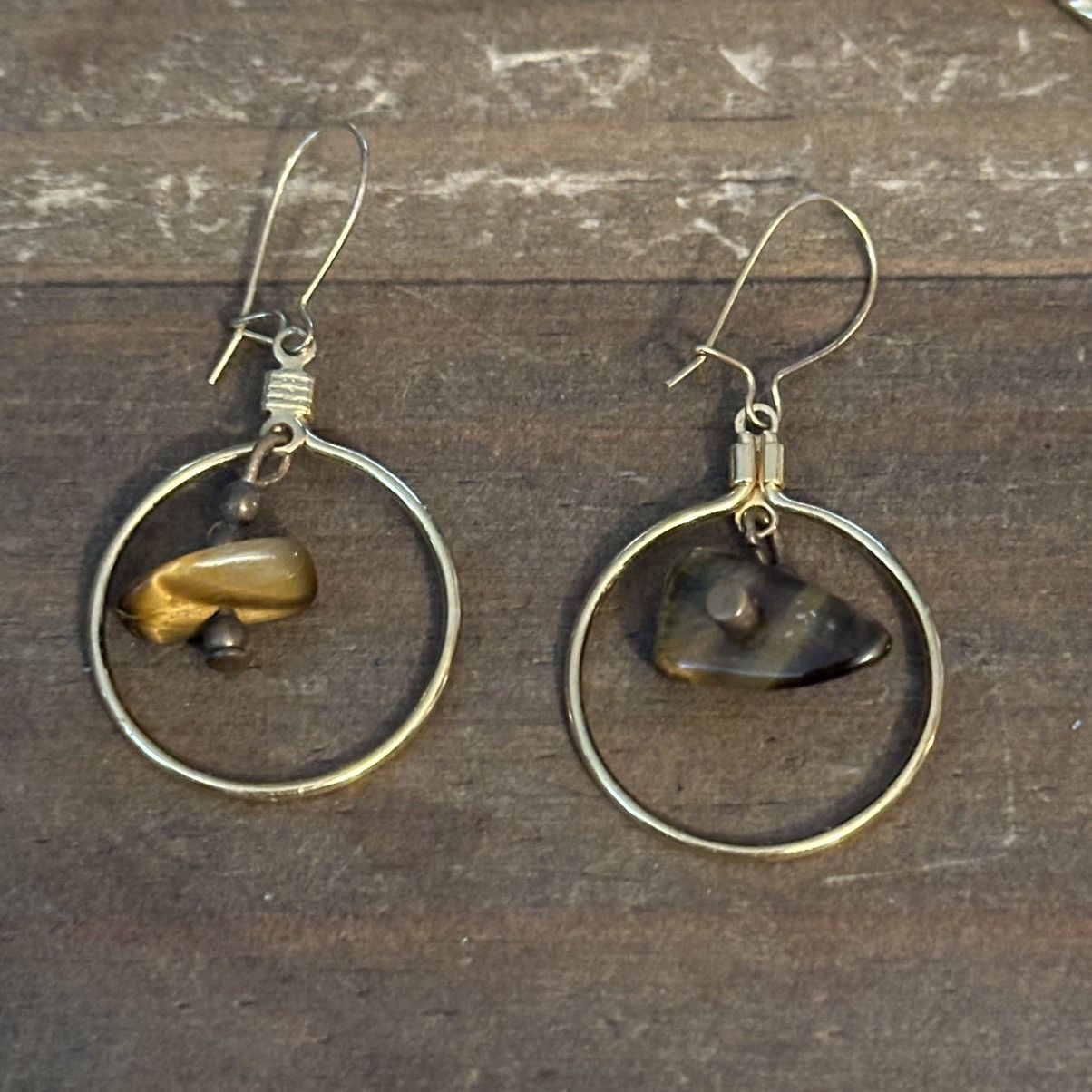 Vintage Vintage gold tone Tiger eye chip necklace and earrings Size ONE SIZE - 5 Thumbnail