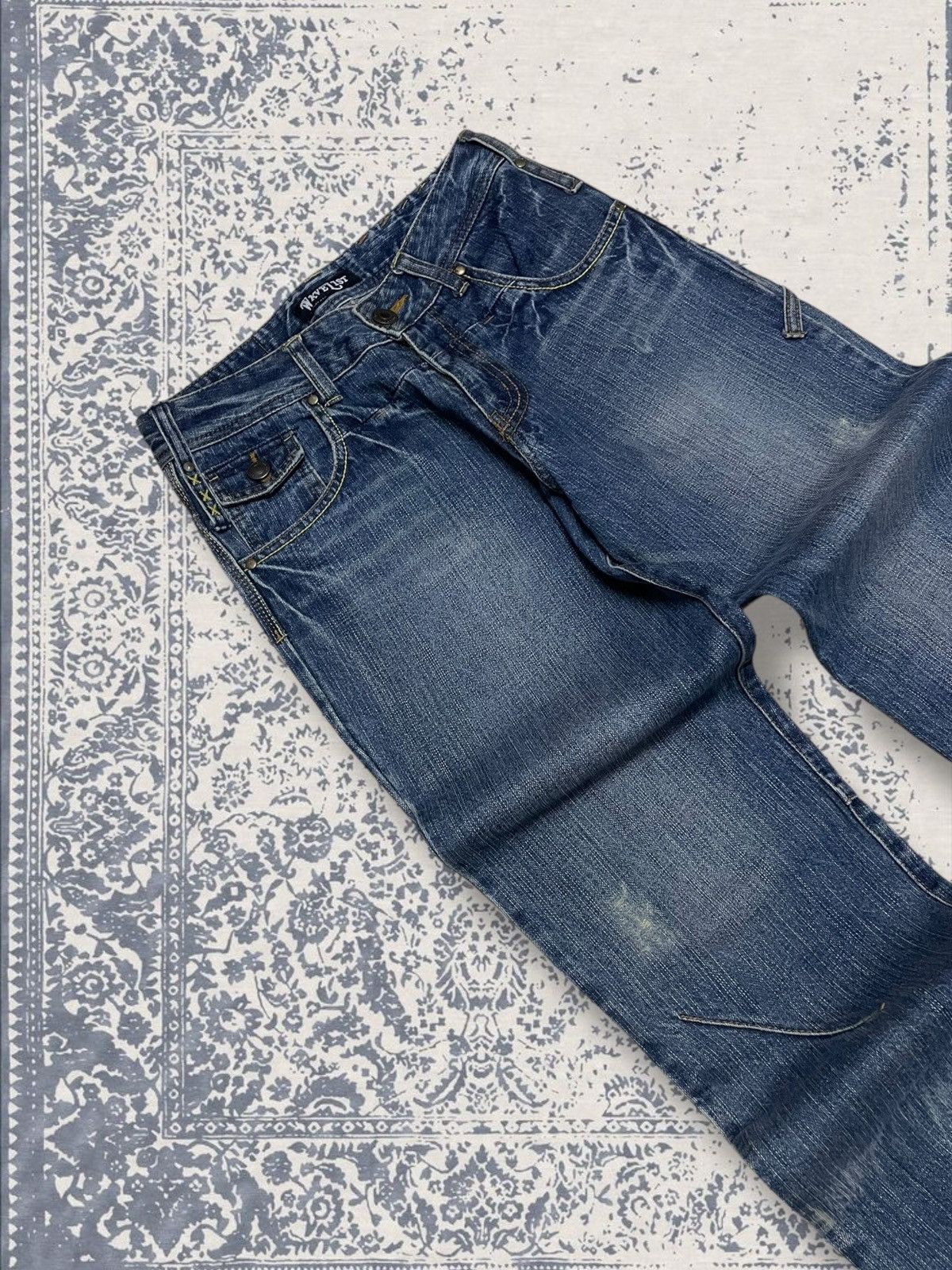 Designer × Japanese Brand × Vintage Vintage 1990s Japan Designer Wavelist Distressed Denim Size US 27 - 7 Thumbnail